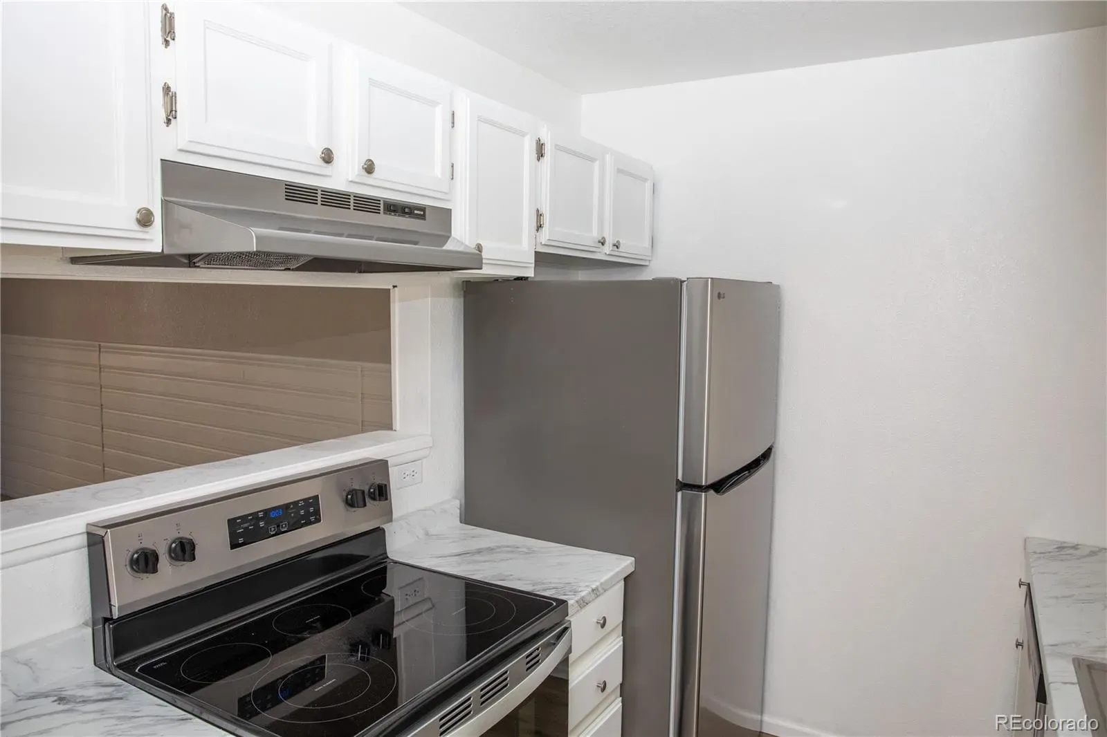 1261 S Gilbert Street #202 Castle Rock CO 80104 | MLS #REC4967493 03202026175413 1600 2