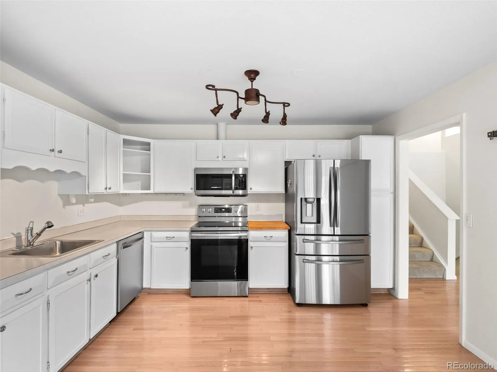 04012026133554 1600 12