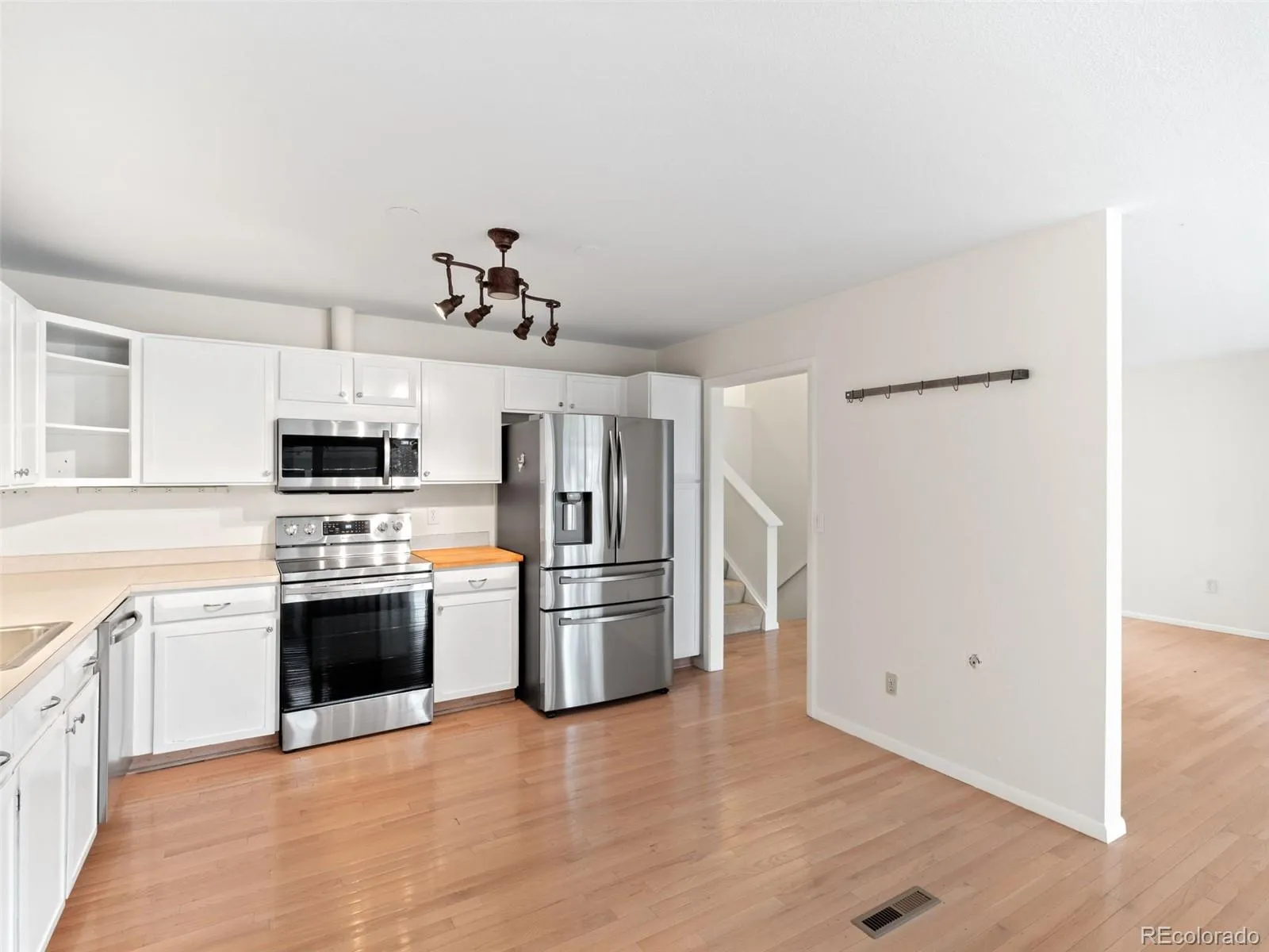 04012026133554 1600 13