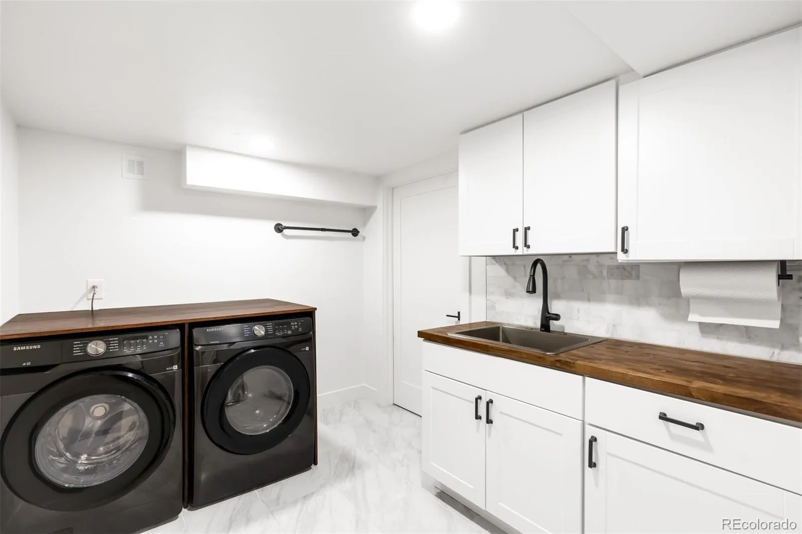 04172026205921 1600 27