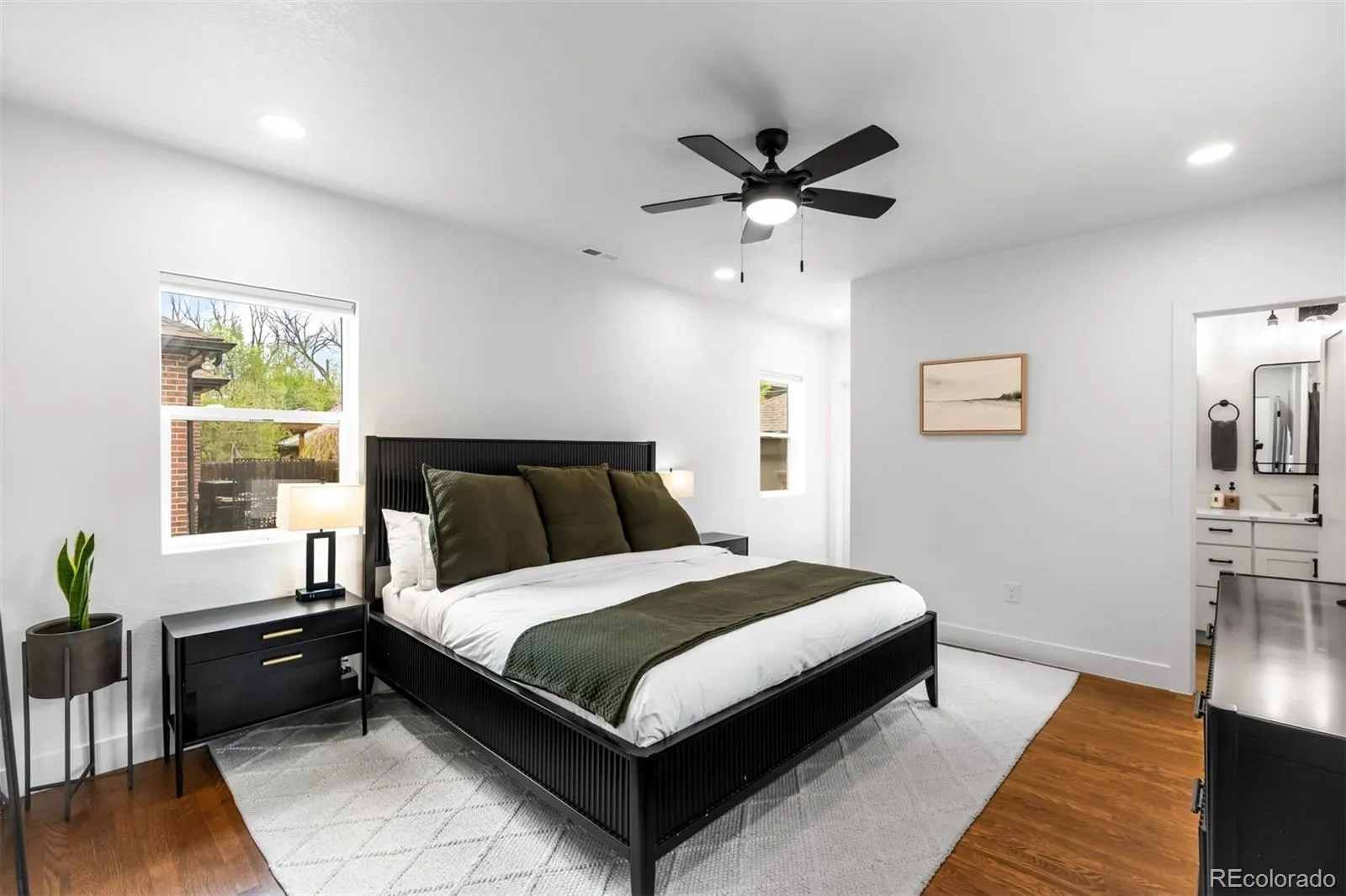 2028 Elm Street Denver CO 80207 MLS #REC4969483 04222026205456 1600 13