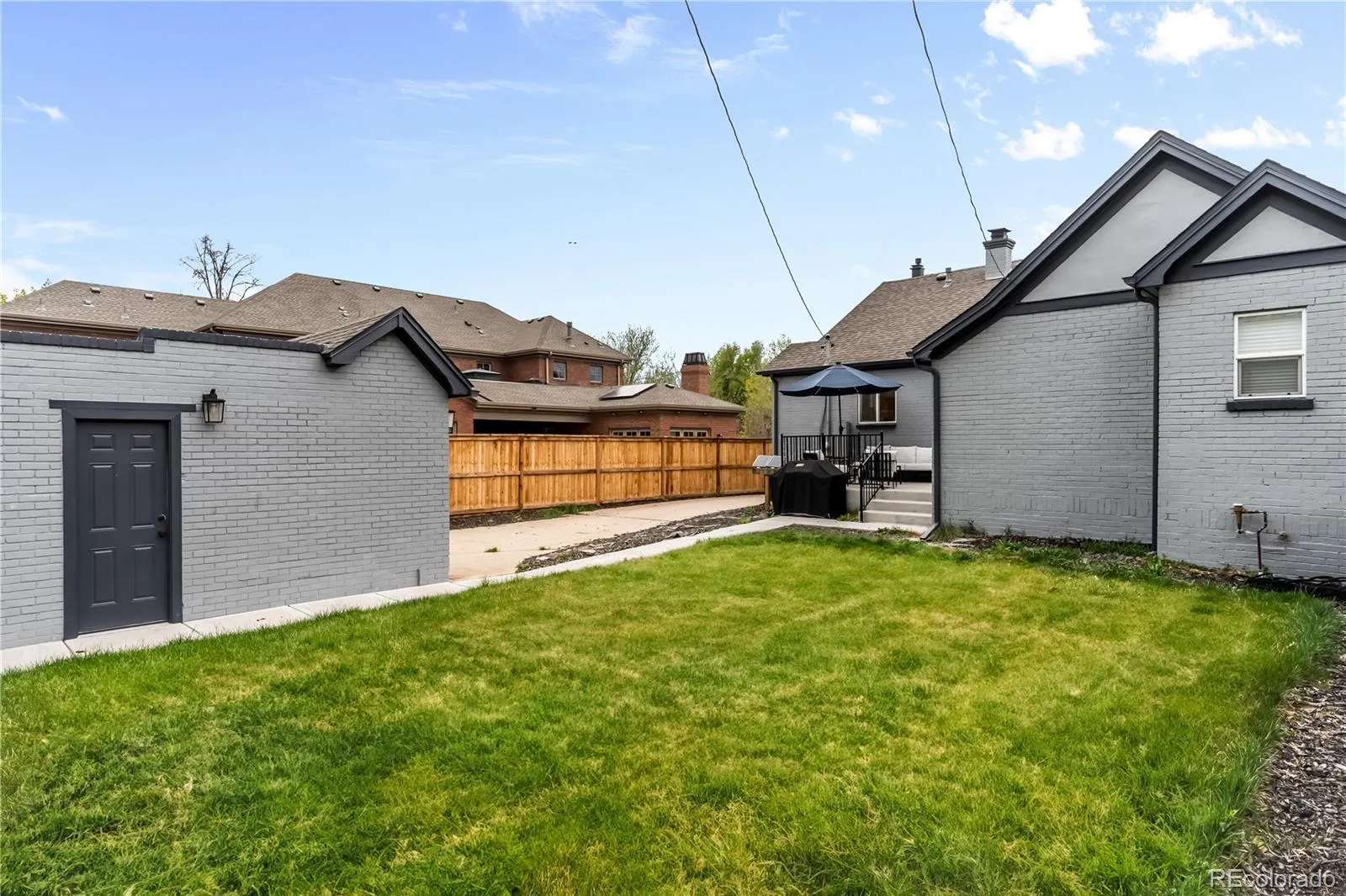 2028 Elm Street Denver CO 80207 MLS #REC4969483 04222026205456 1600 27