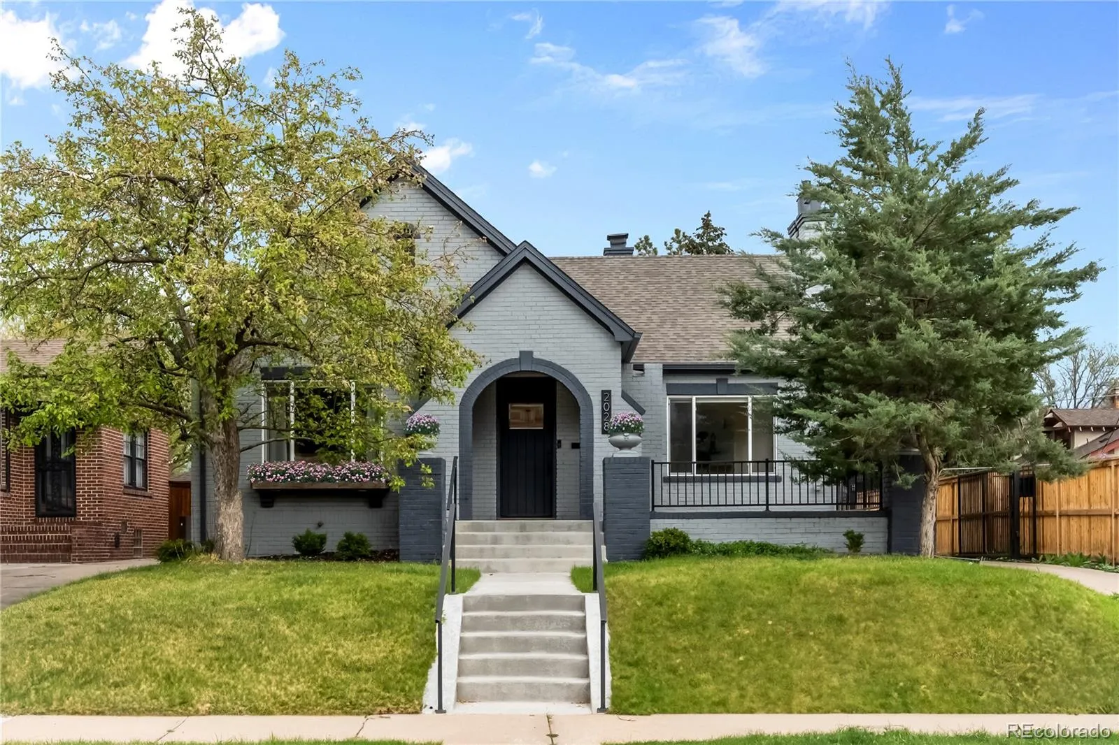 2028 Elm Street Denver CO 80207 MLS #REC4969483 04222026205456 1600 6