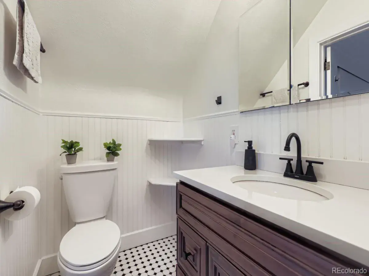 01122026224250 1200 11