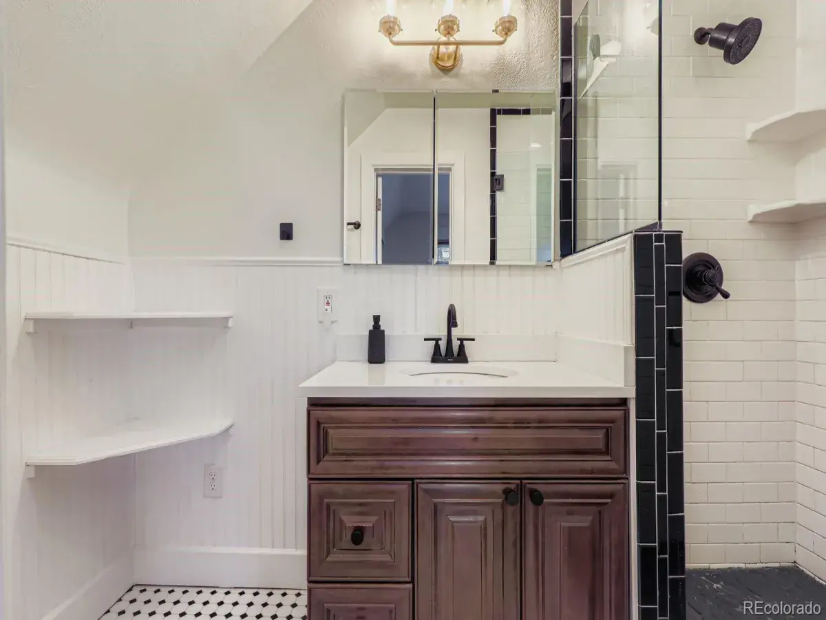 01122026224250 1200 12