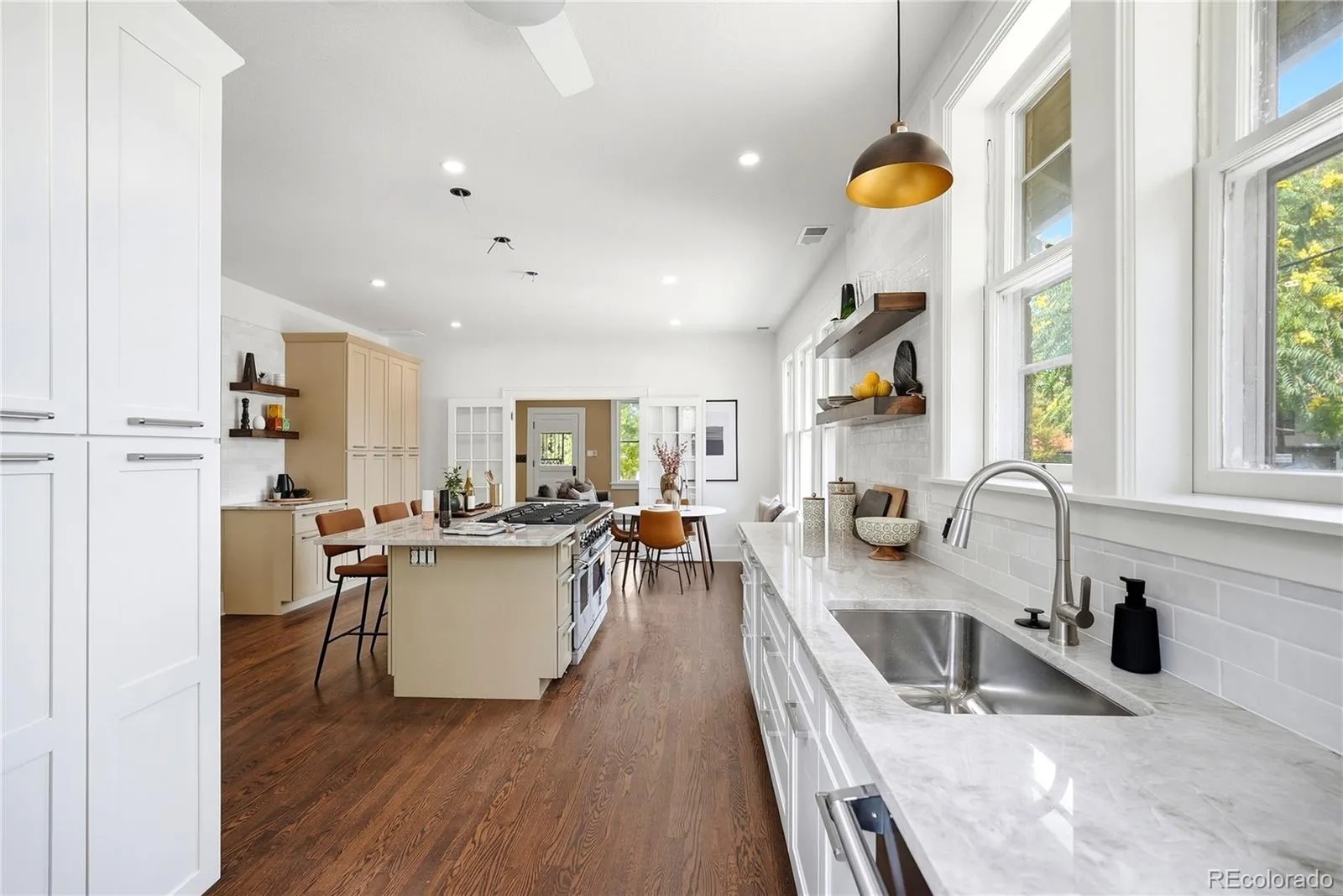 800 S Emerson Street Denver CO 80209 | MLS #REC4971643 10112026072712 1600 1