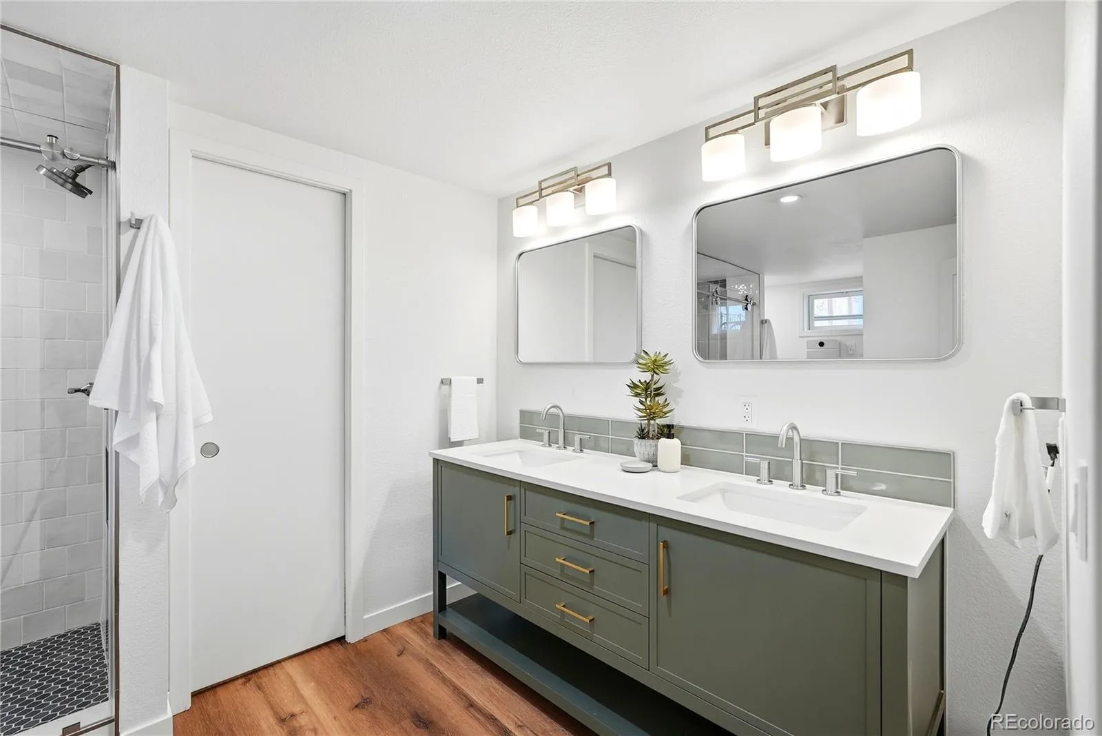 800 S Emerson Street Denver CO 80209 | MLS #REC4971643 10112026072712 1600 7