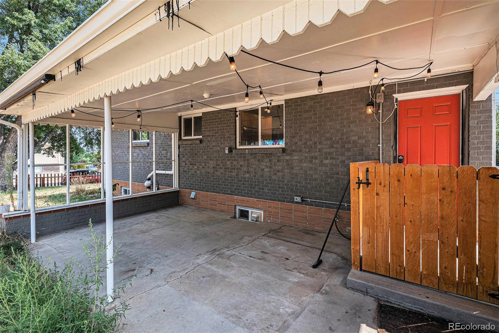 5445 Vallejo Street Denver CO 80221 | MLS #REC4972350 09232026052942 1600 27
