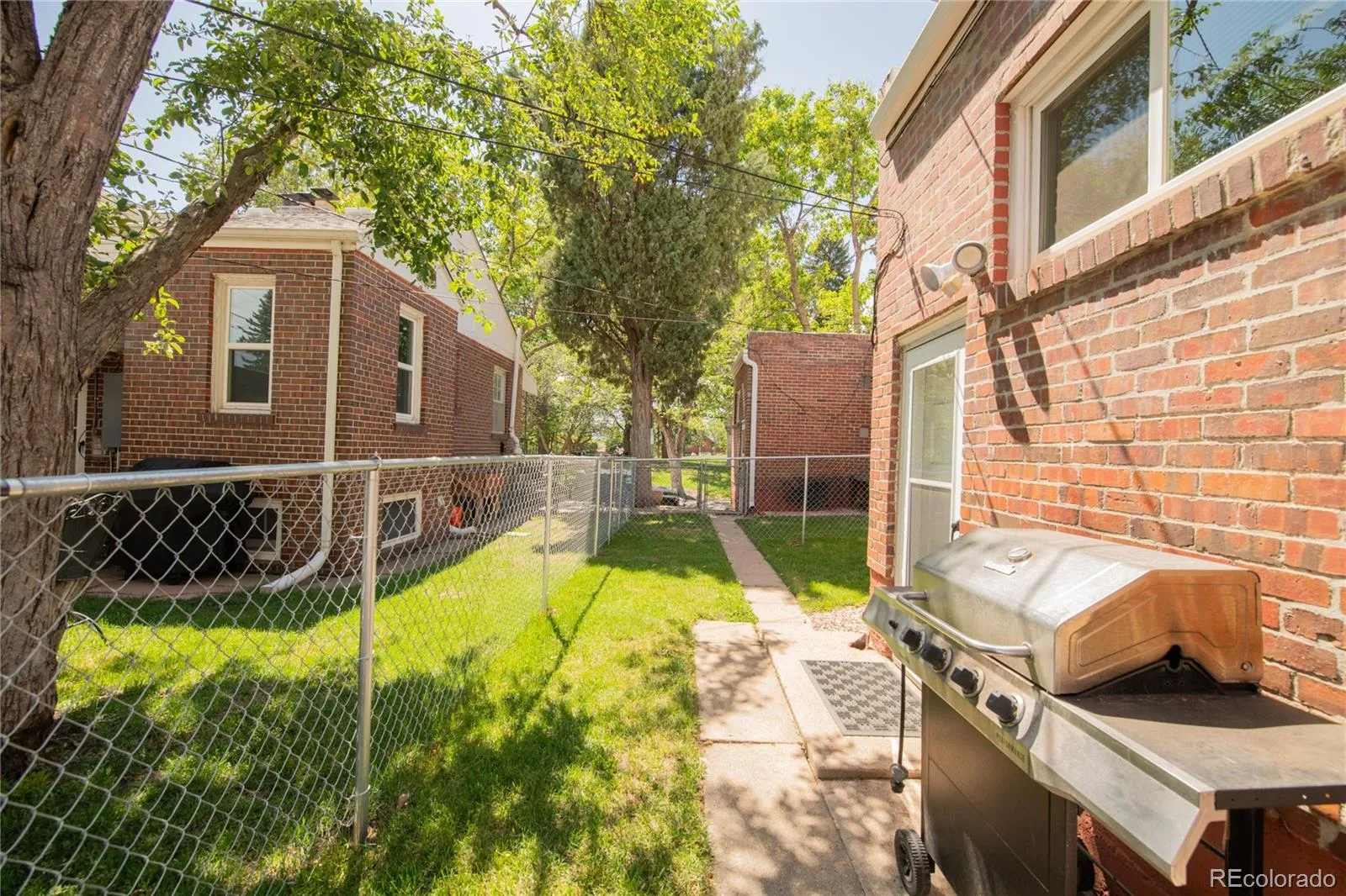 4734 W 33rd Avenue Denver CO 80212 | MLS #REC4972764 08212026215006 1600 27