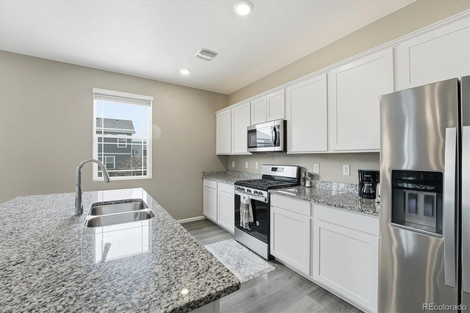 6047 N Halifax Court Aurora CO 80019 MLS #REC4972865 06162026220026 1600 13