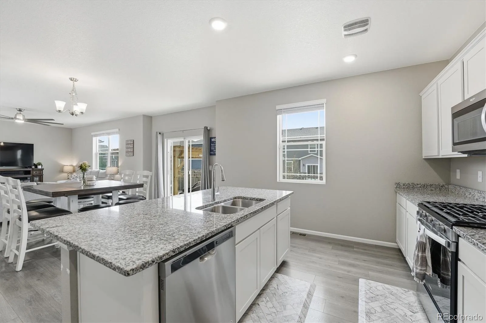 6047 N Halifax Court Aurora CO 80019 MLS #REC4972865 06162026220026 1600 14