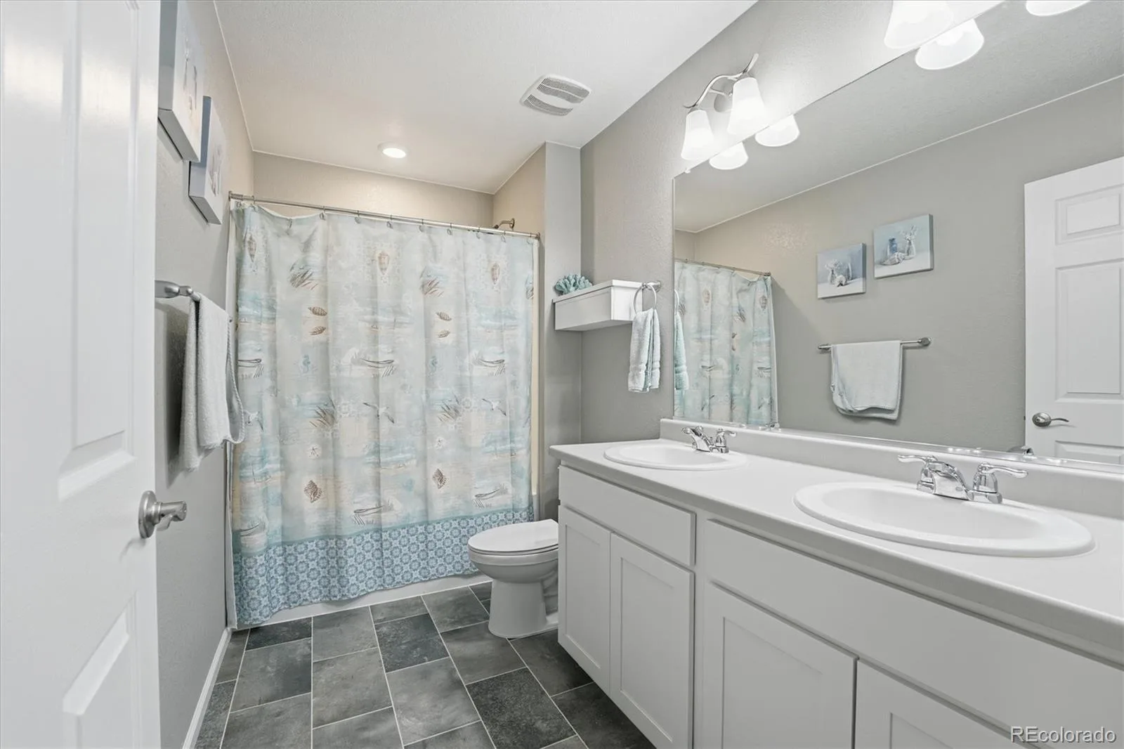 6047 N Halifax Court Aurora CO 80019 MLS #REC4972865 06162026220026 1600 38