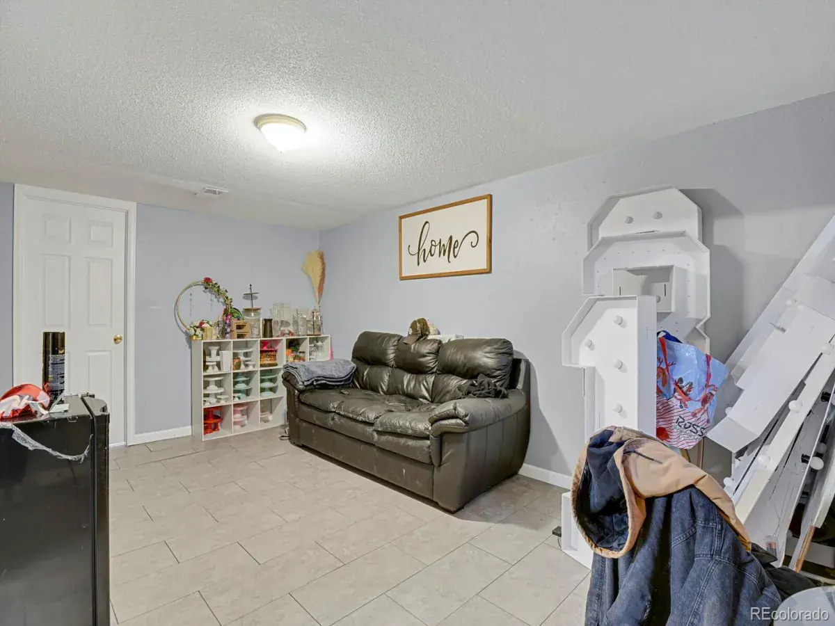 01052026060219 1200 30