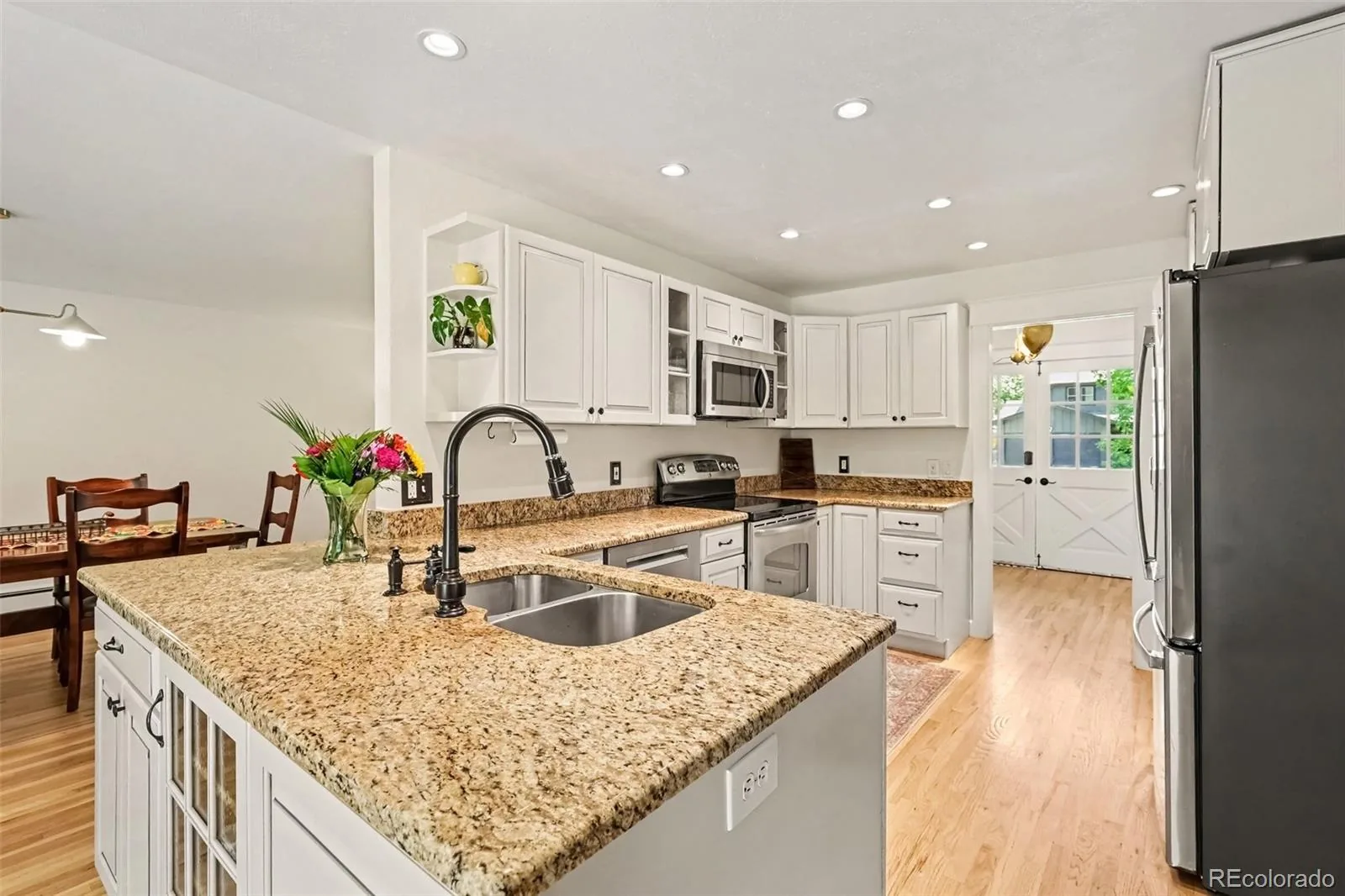2489 S Brentwood Street Denver CO 80227 | MLS #REC4973854 09232026053021 1600 1