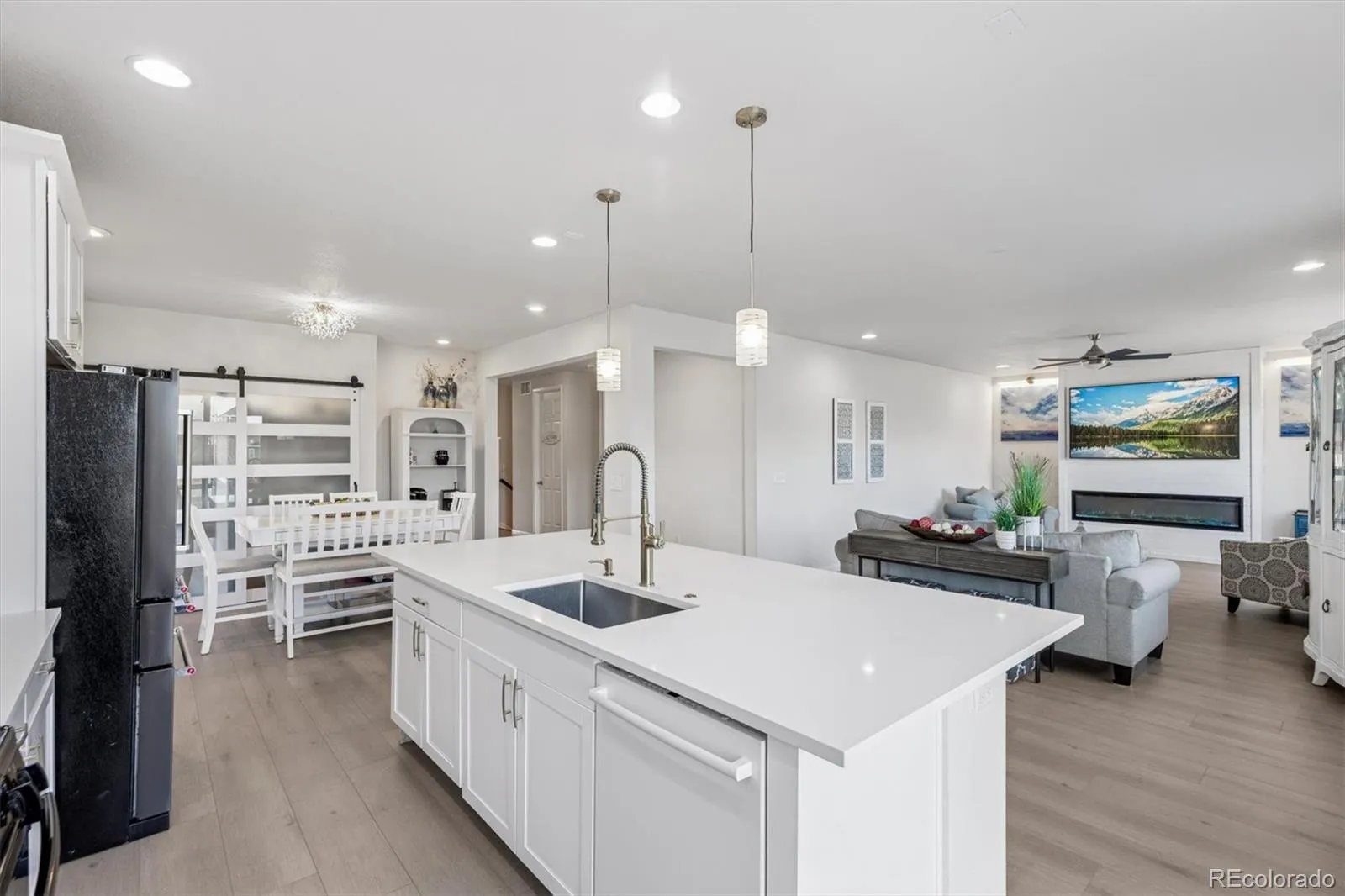 7757 Blue Water Lane Castle Rock CO 80108 MLS #REC4974339 05092026030745 1600 6