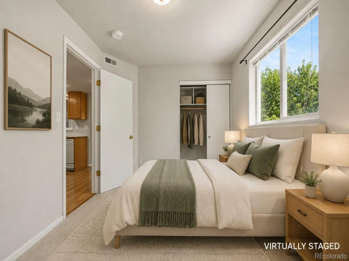 960 S Dawson Way #1 Aurora CO 80012 | MLS #REC4974703 08262026123216 1200 6