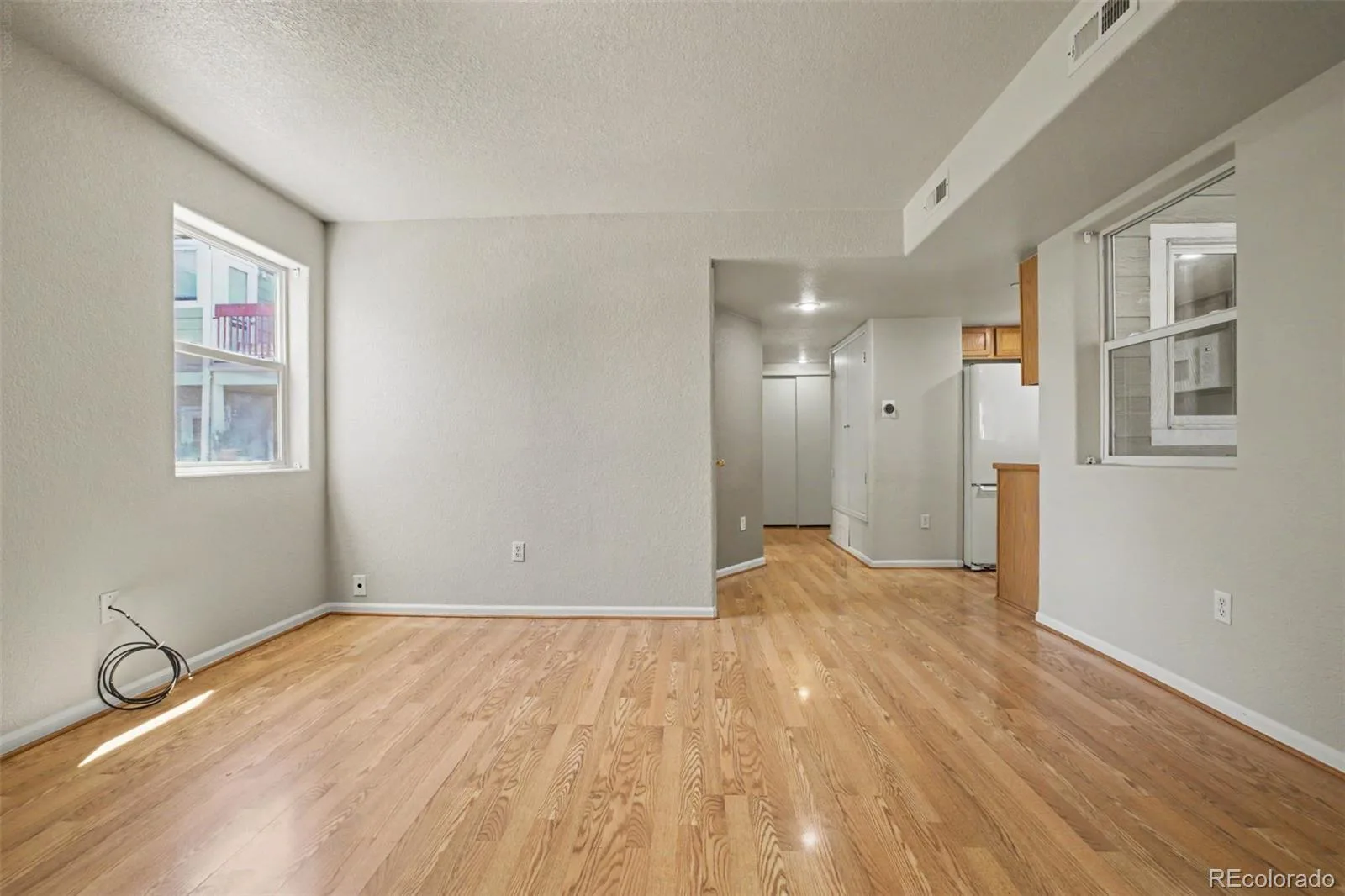 960 S Dawson Way #1 Aurora CO 80012 | MLS #REC4974703 08262026123216 1600 4