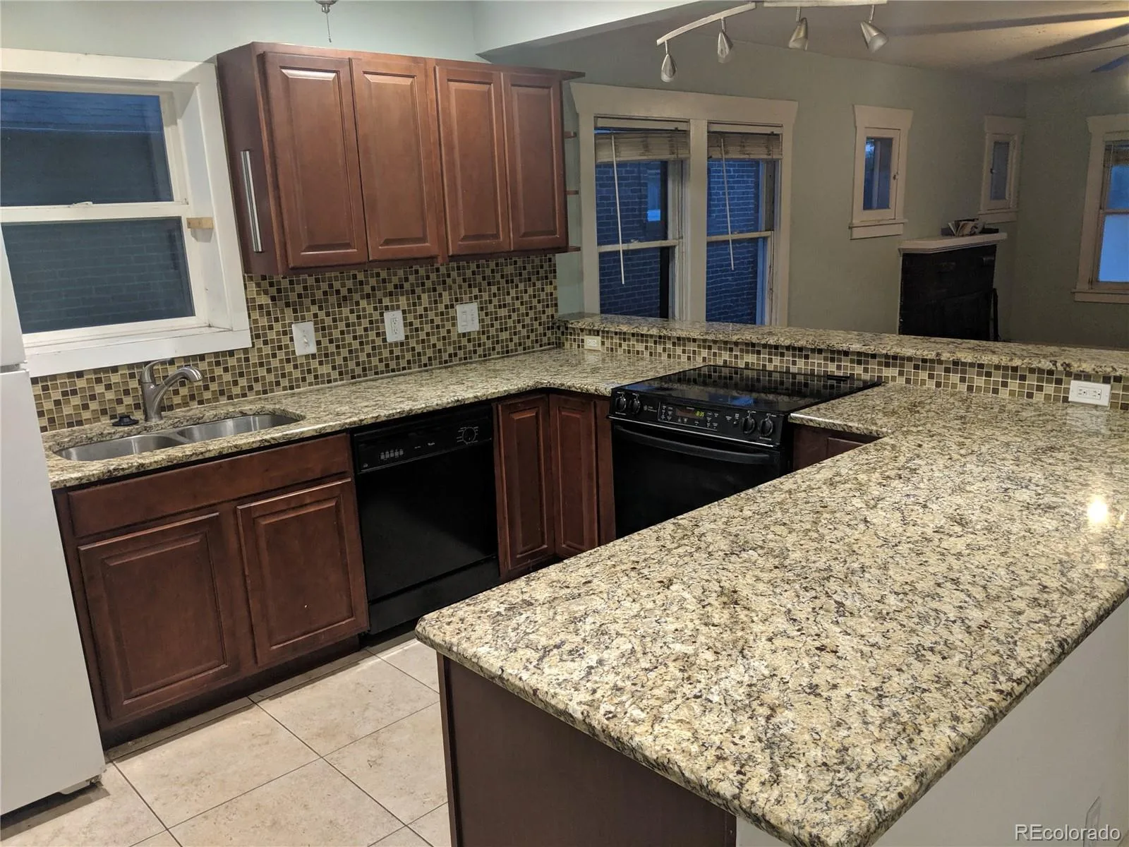 2034 S Lincoln Street Denver CO 80210 | MLS #REC4977513 08082026012605 1600 2