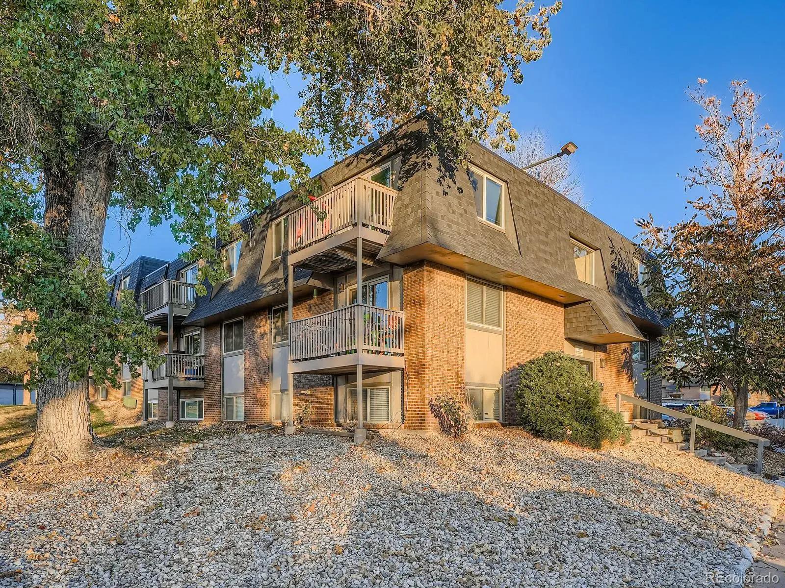 140 E Highline Circle #105 Centennial CO 80122 MLS #REC4977809 02232026220828 1600 1