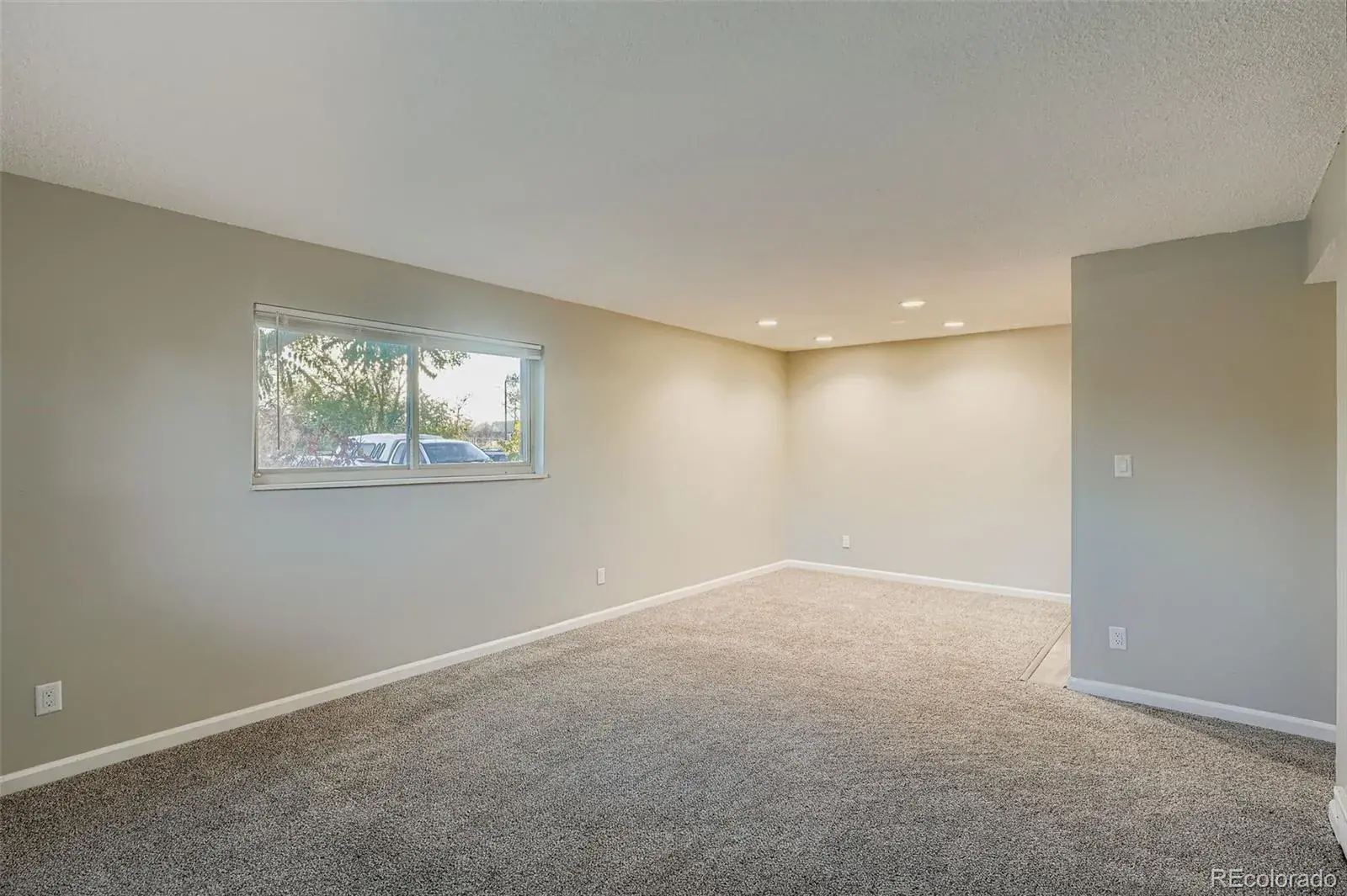 140 E Highline Circle #105 Centennial CO 80122 MLS #REC4977809 02232026220828 1600 30