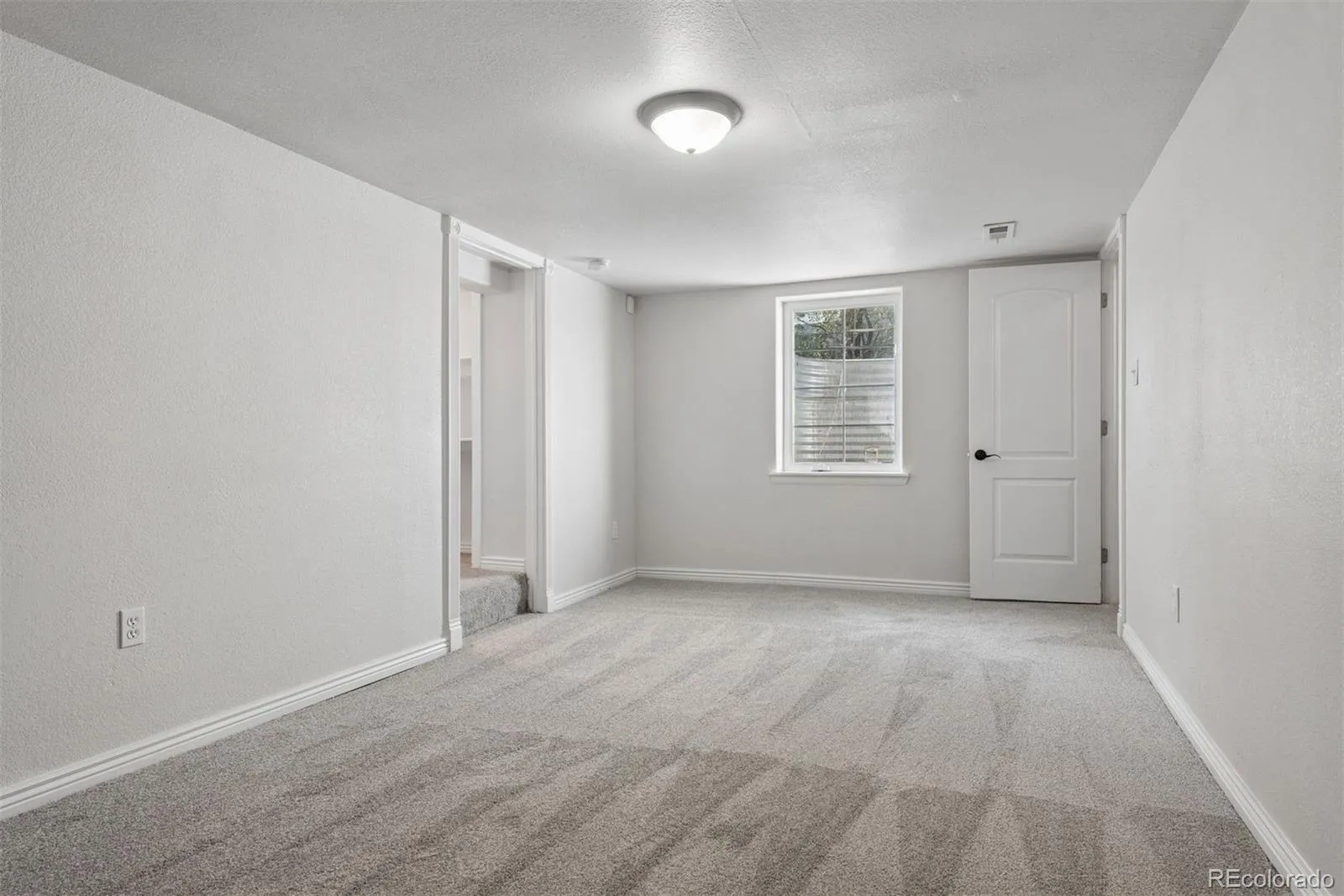 3281 Depew Street Wheat Ridge CO 80212 MLS #REC4977911 05132026205753 1600 31