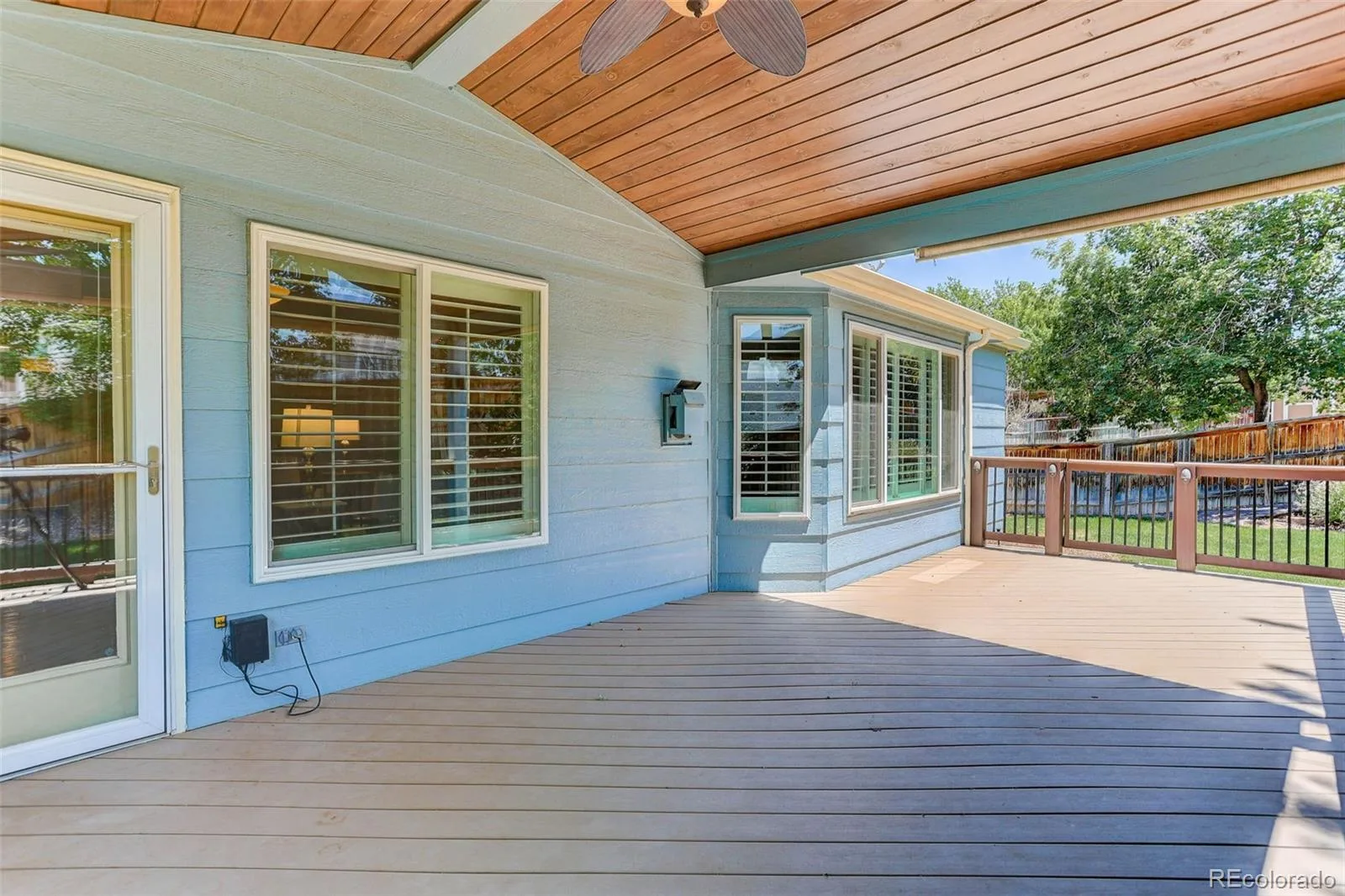 9274 Fox Fire Lane Littleton CO 80129 MLS #REC4978232 06162026220036 1600 32