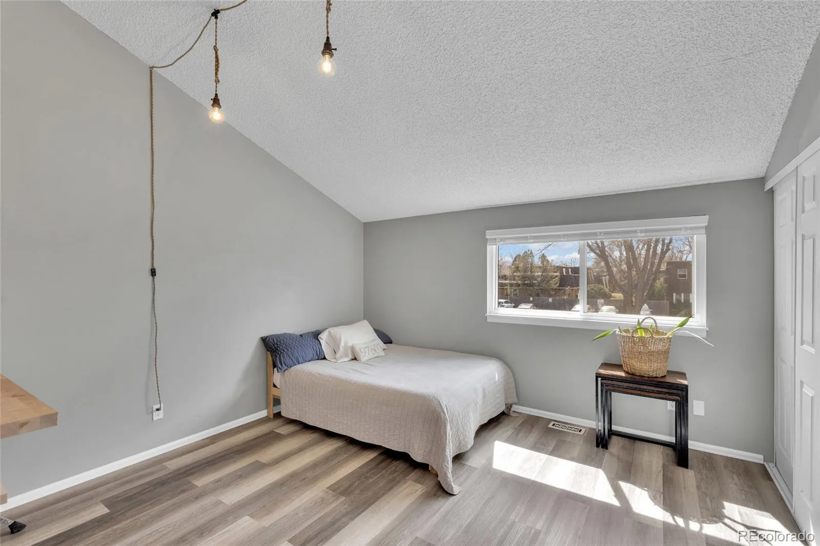 6565 E Arizona Avenue #8 Denver CO 80224 MLS #REC4979013 04012026072038 1600 13