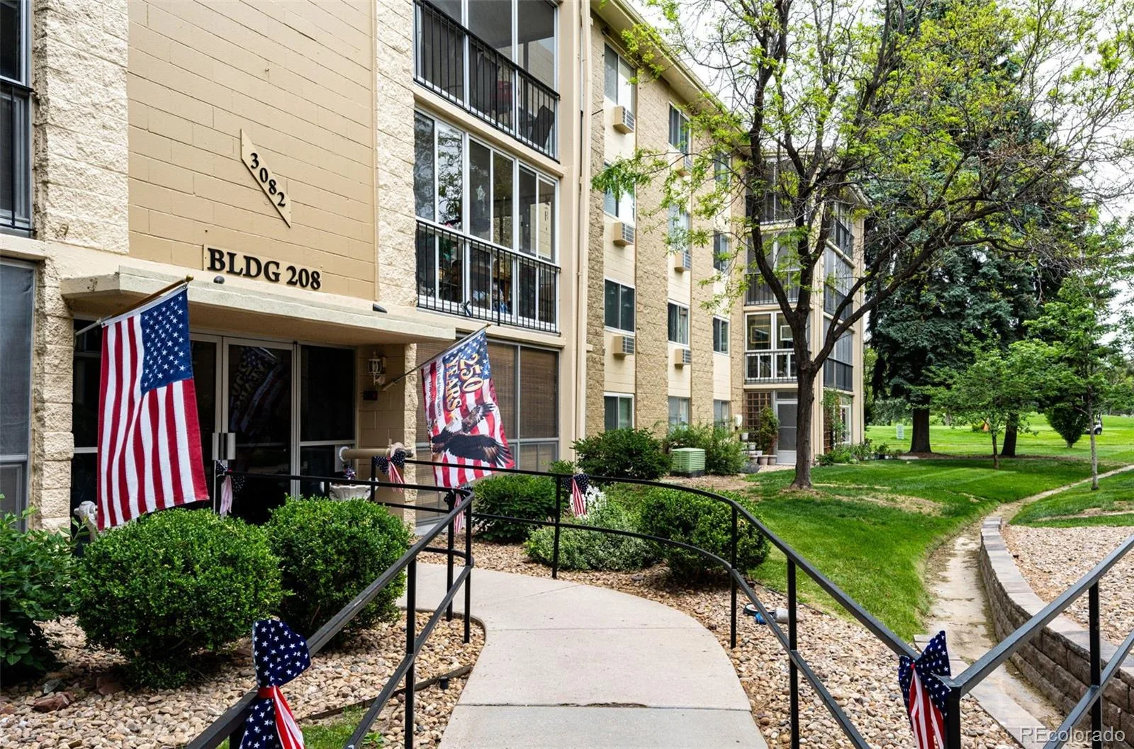 3082 S Wheeling Way #105 Aurora CO 80014 MLS #REC4979016 05292026222835 1600 1
