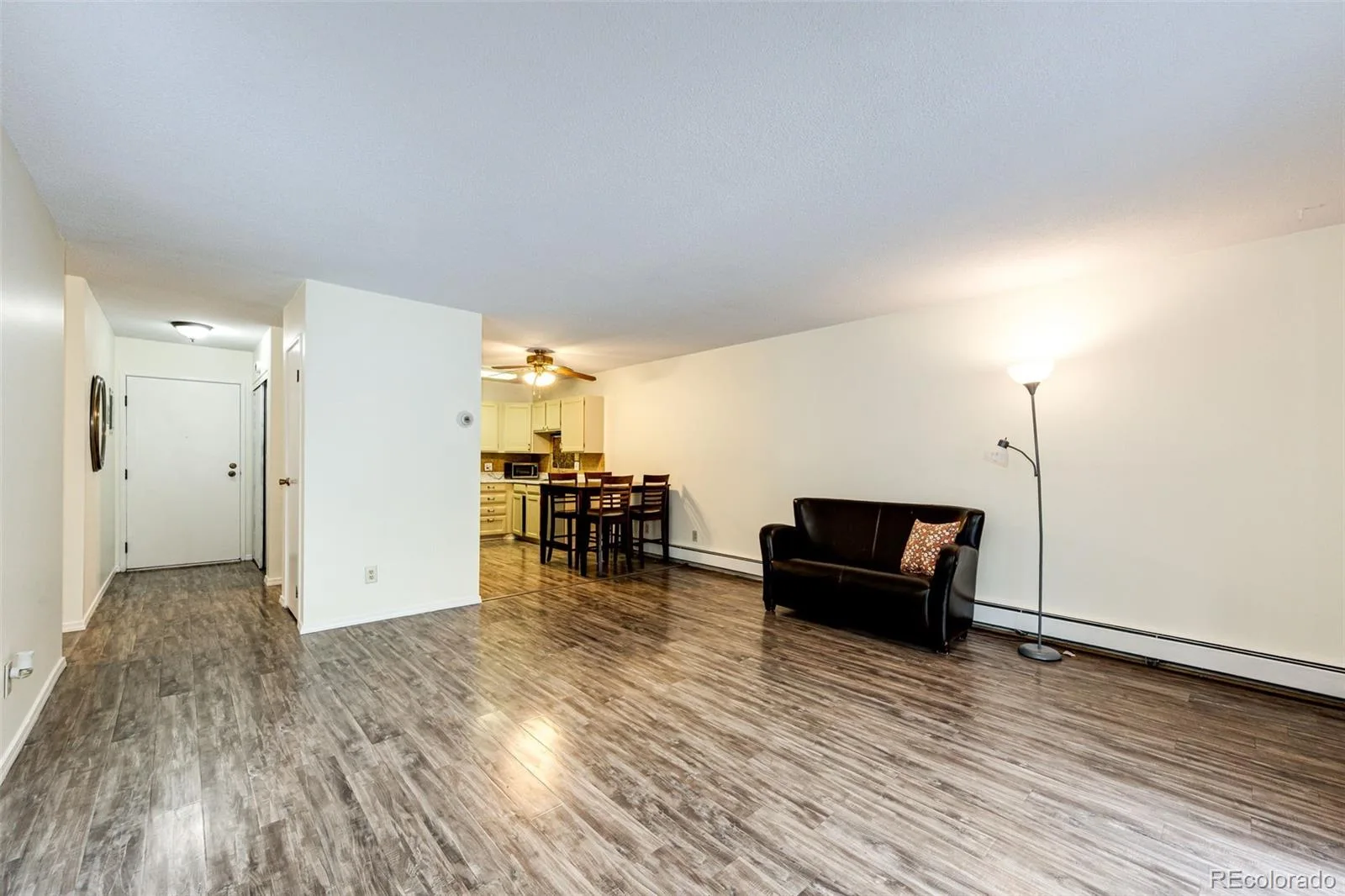 3082 S Wheeling Way #105 Aurora CO 80014 MLS #REC4979016 05292026222835 1600 7