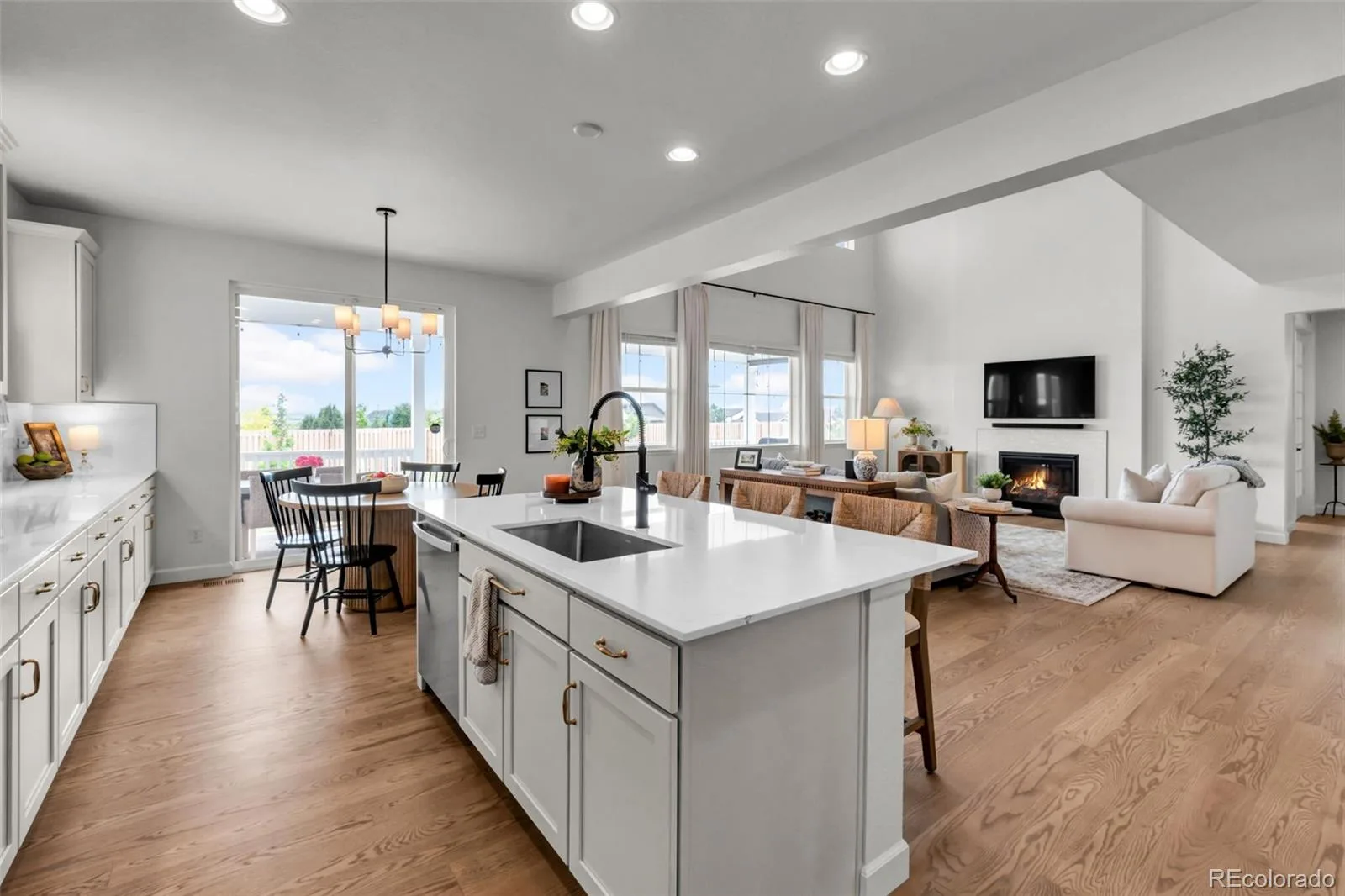 5534 Riverbend Avenue Longmont CO 80504 | MLS #REC4979592 08132026171907 1600 8