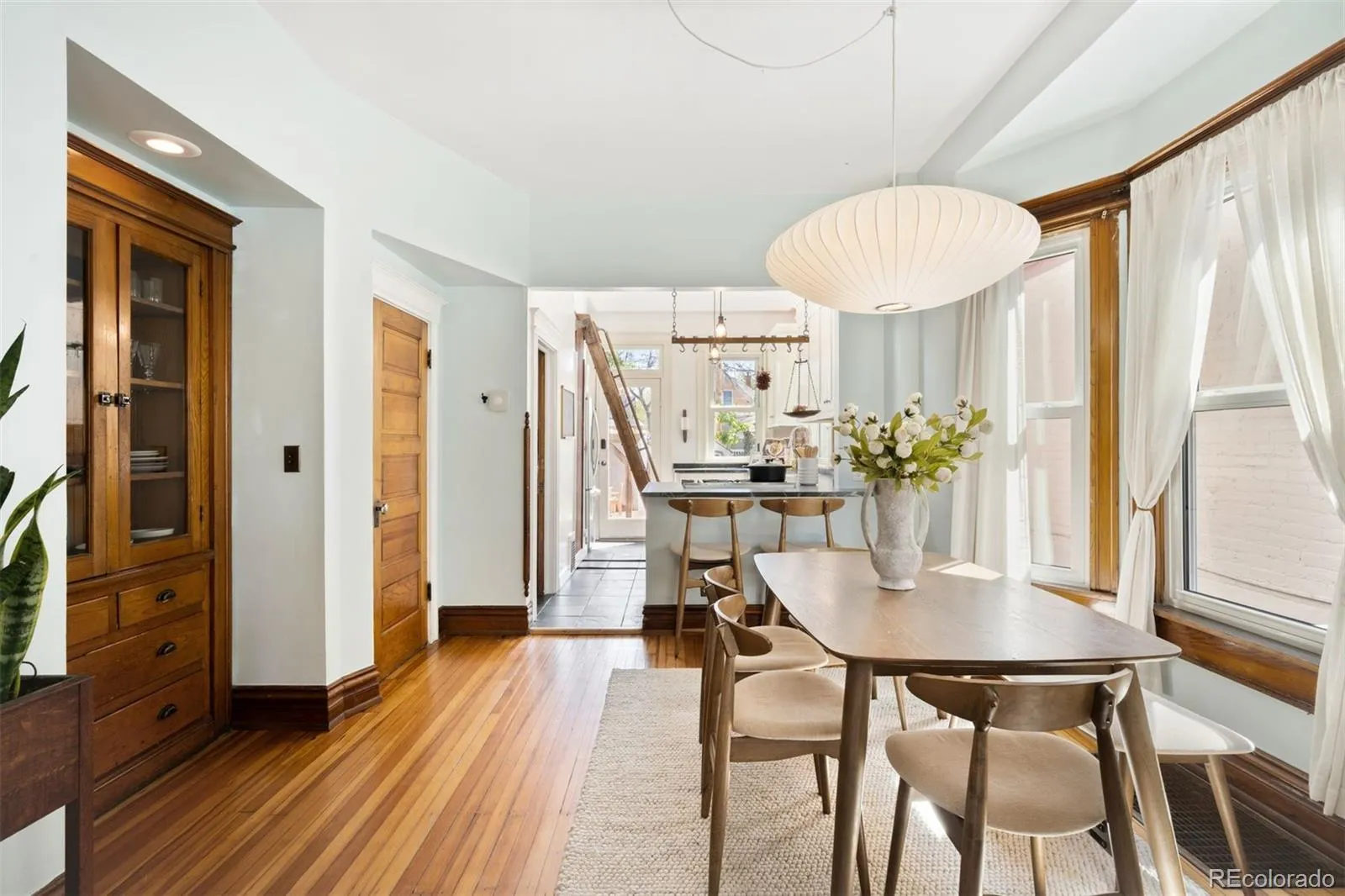 04162026225241 1600 11