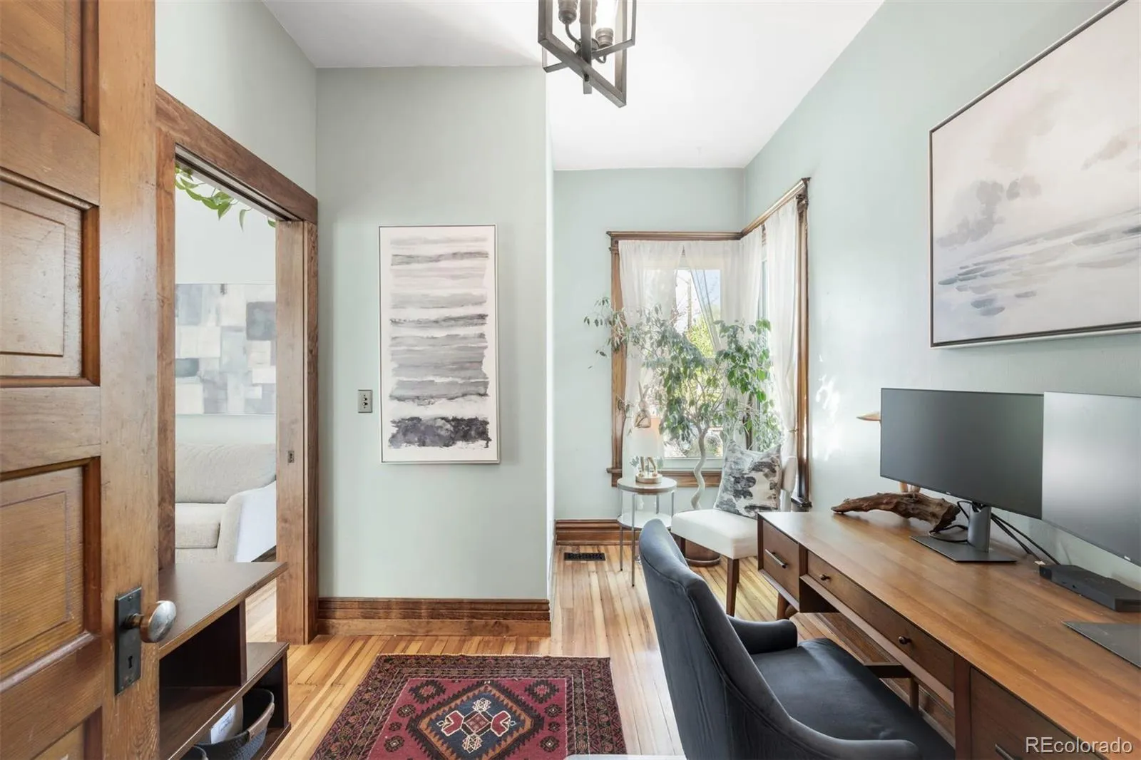 04162026225241 1600 16