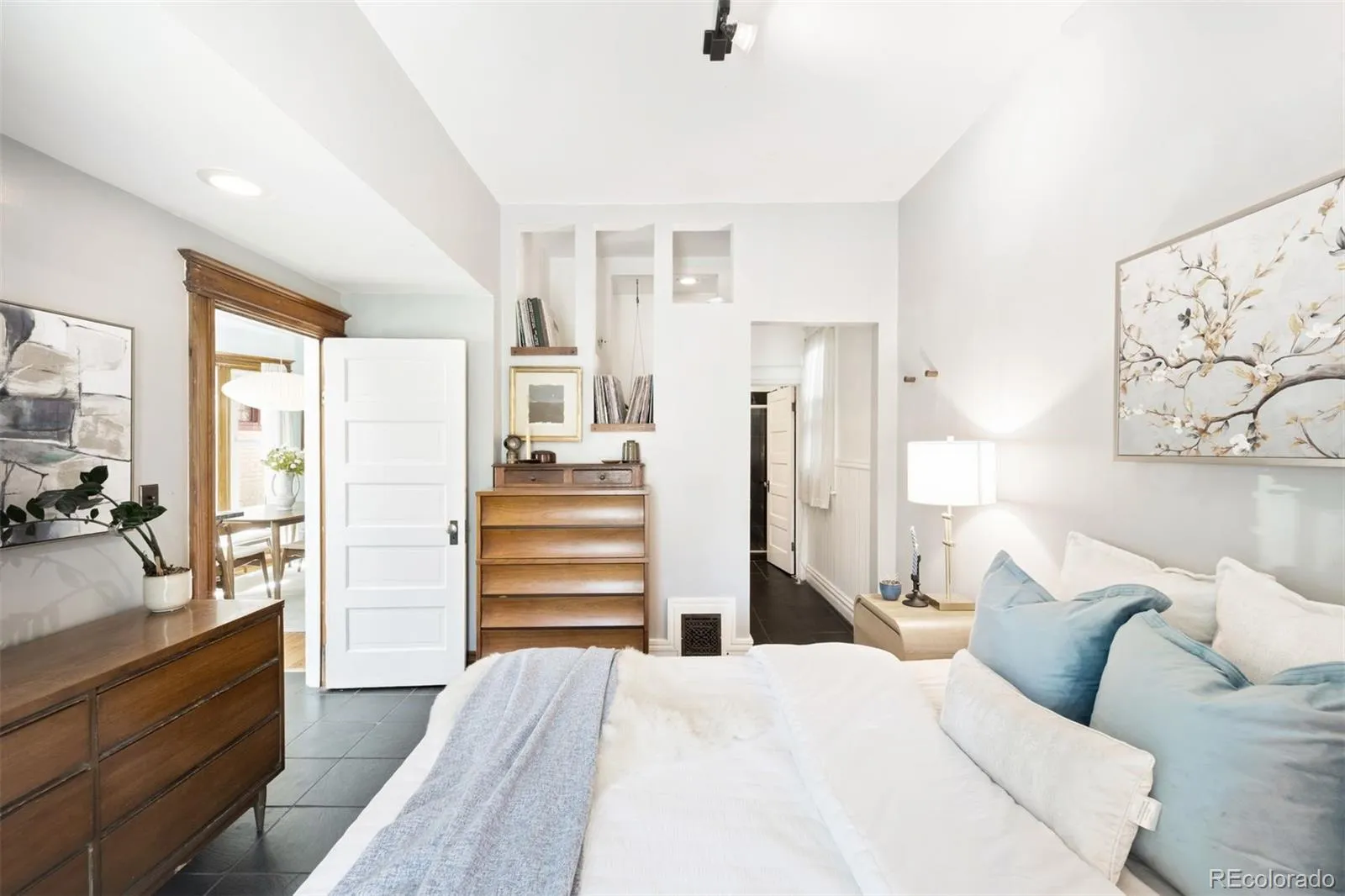 04162026225241 1600 20