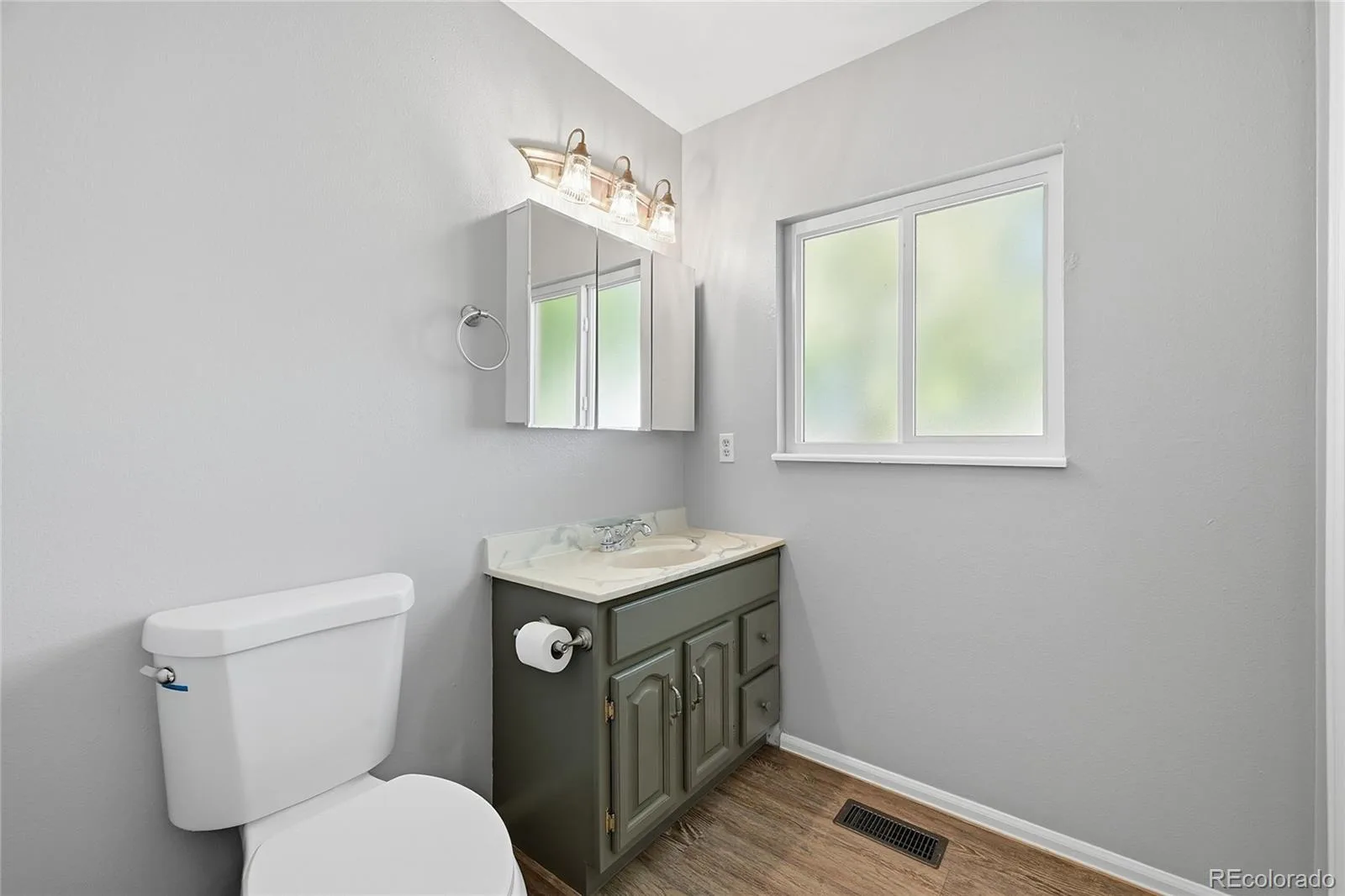 2008 S Idalia Street Aurora CO 80013 | MLS #REC4980668 06202026223821 1600 22