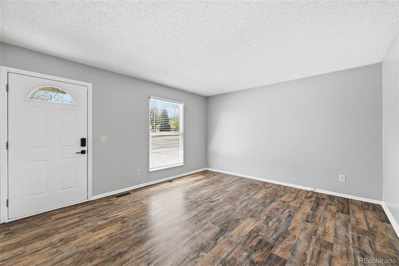 2008 S Idalia Street Aurora CO 80013 | MLS #REC4980668 06202026223821 1600 6