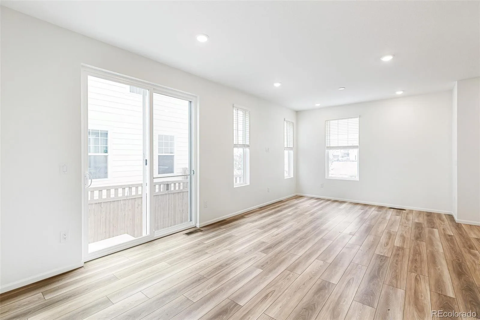 5736 N Jebel Street Aurora CO 80019 | MLS #REC4981211 08132026212607 1600 2