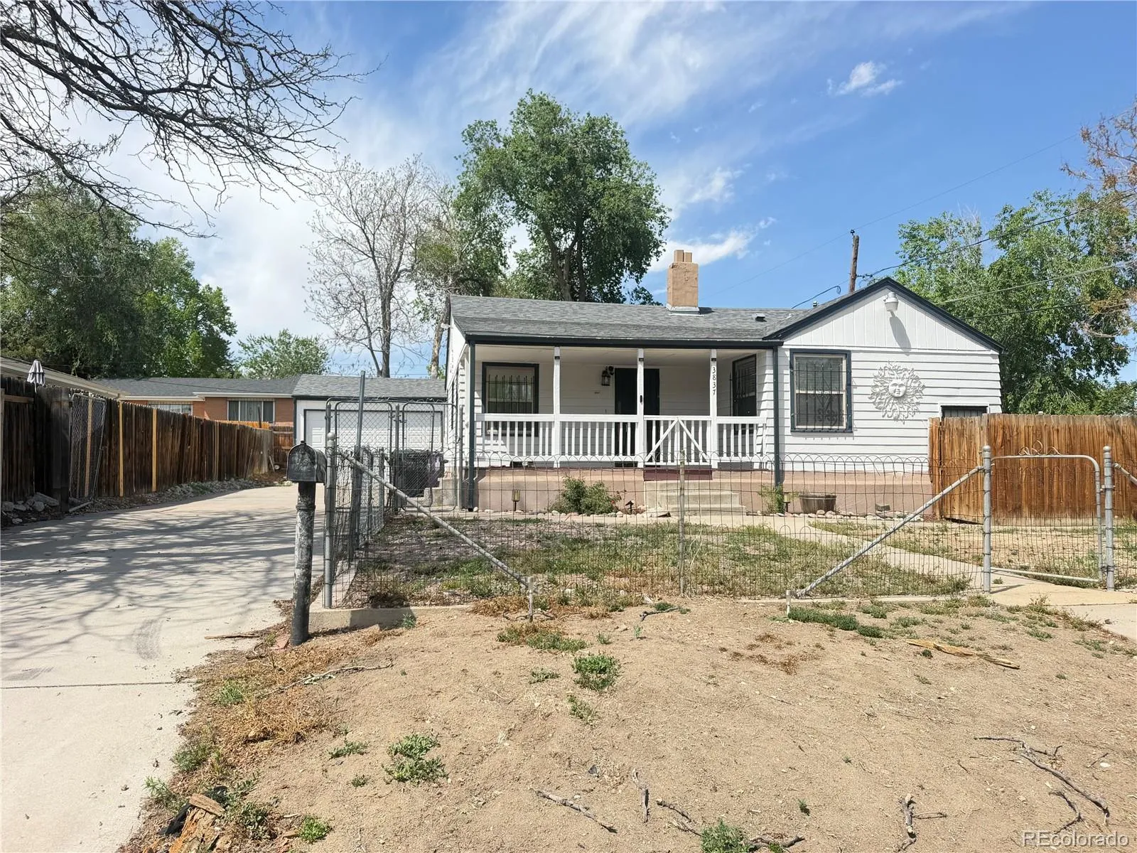 3837 W Bayaud Avenue Denver CO 80219 MLS #REC4982585 05142026181107 1600 23