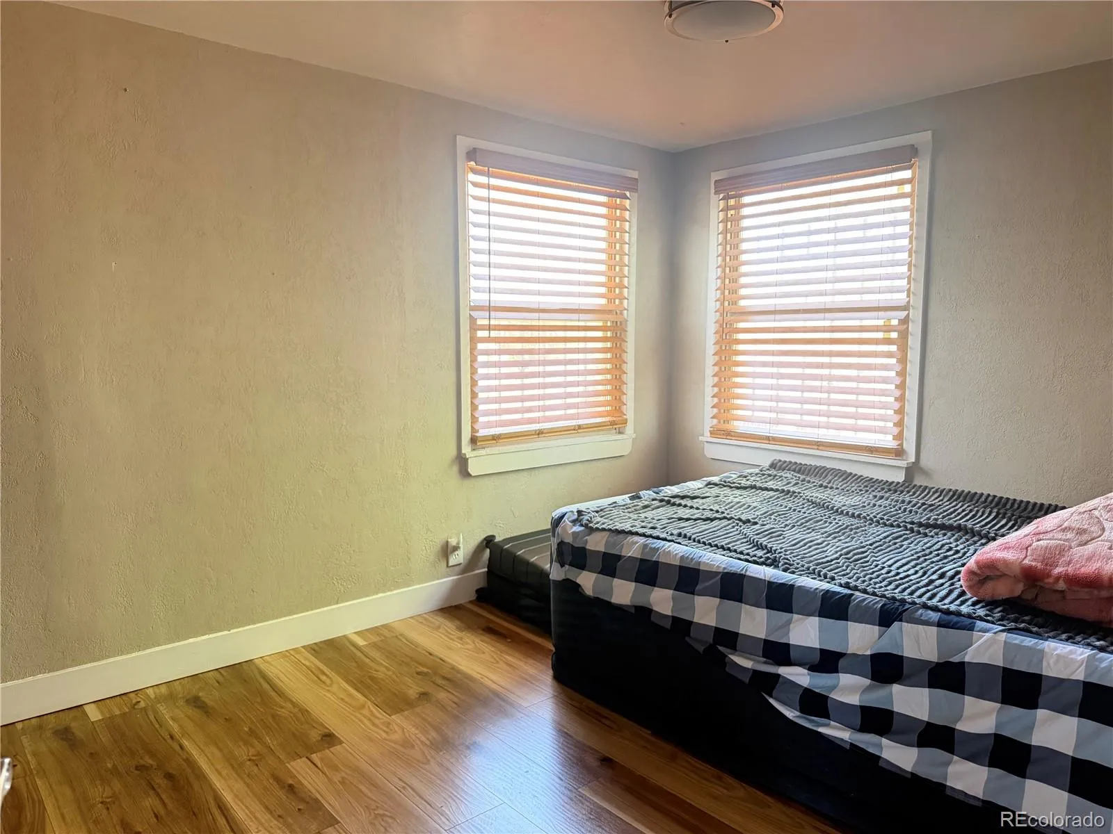 3837 W Bayaud Avenue Denver CO 80219 MLS #REC4982585 05142026181107 1600 8