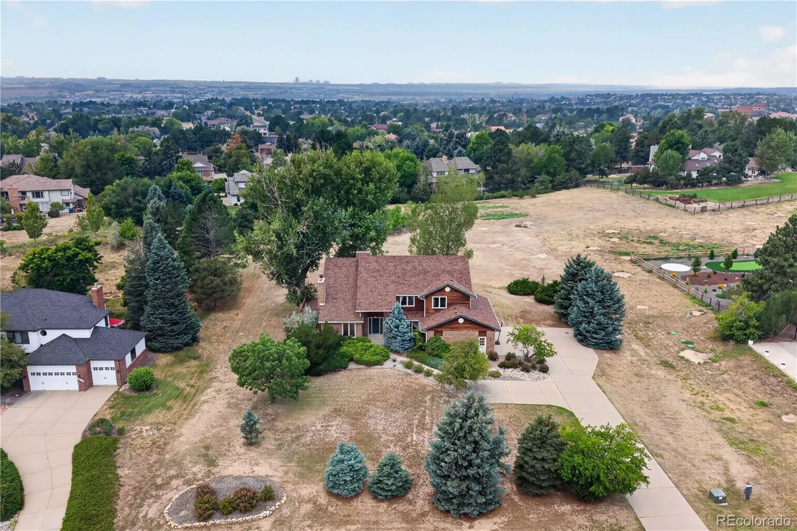 7129 S Chapparal W Circle Aurora CO 80016 | MLS #REC4982615 08072026154915 1600 1