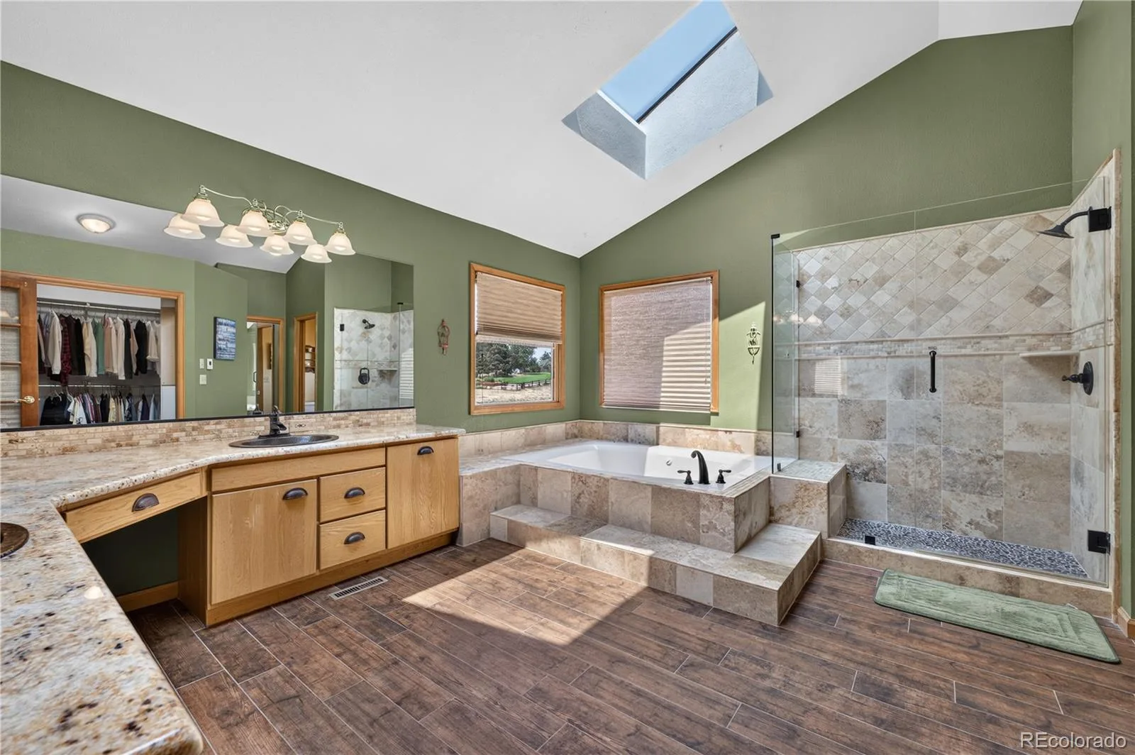 7129 S Chapparal W Circle Aurora CO 80016 | MLS #REC4982615 08072026154915 1600 22