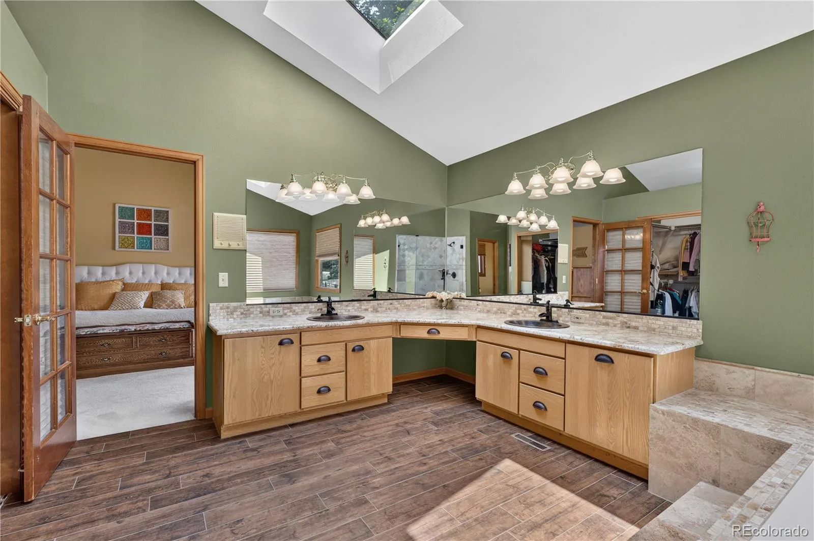 7129 S Chapparal W Circle Aurora CO 80016 | MLS #REC4982615 08072026154915 1600 24