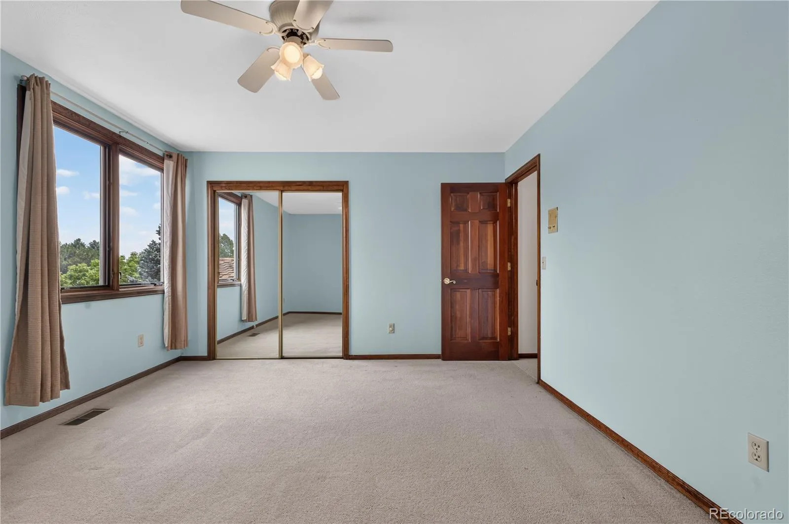 7129 S Chapparal W Circle Aurora CO 80016 | MLS #REC4982615 08072026154915 1600 26