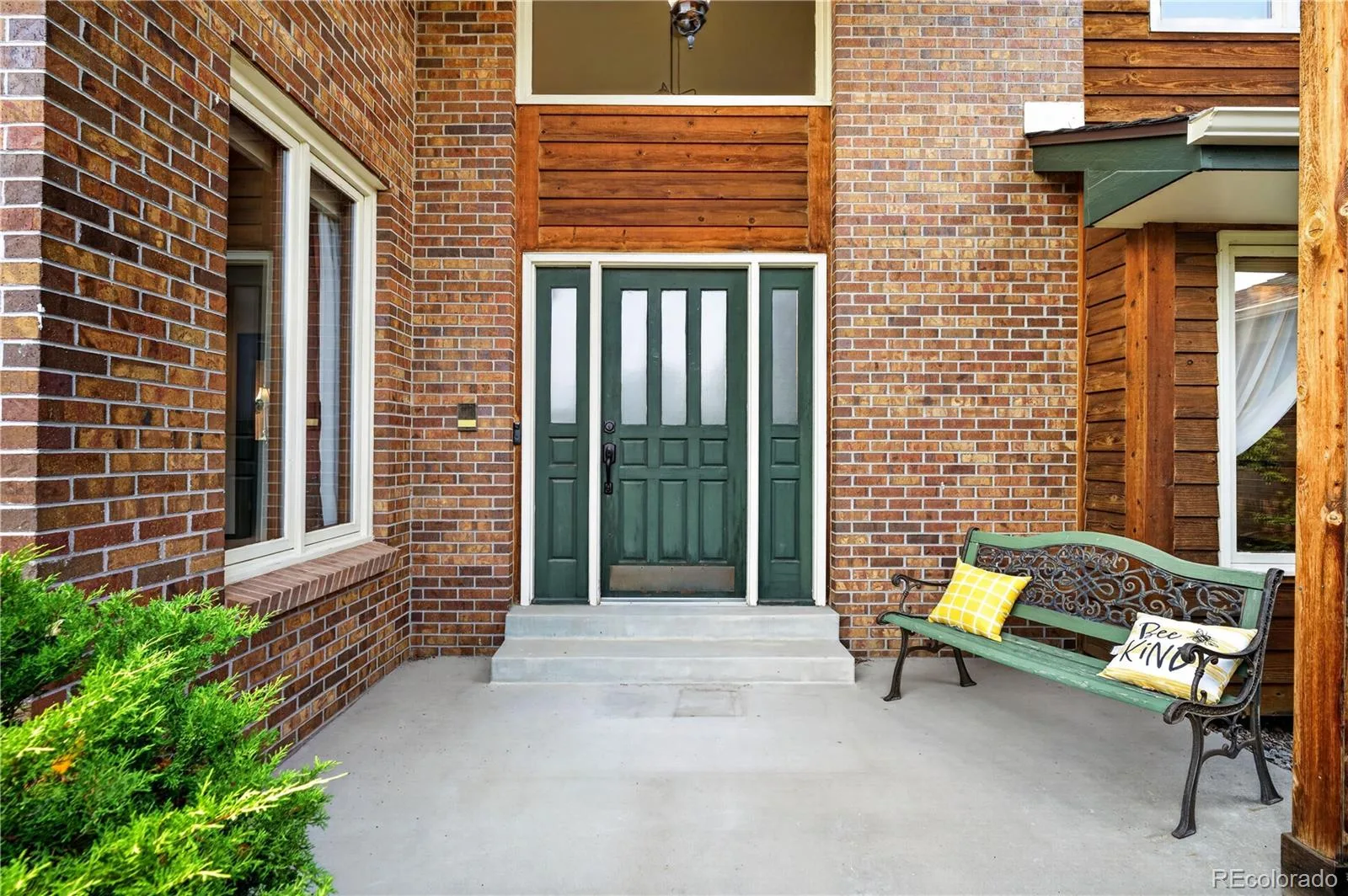 7129 S Chapparal W Circle Aurora CO 80016 | MLS #REC4982615 08072026154915 1600 3