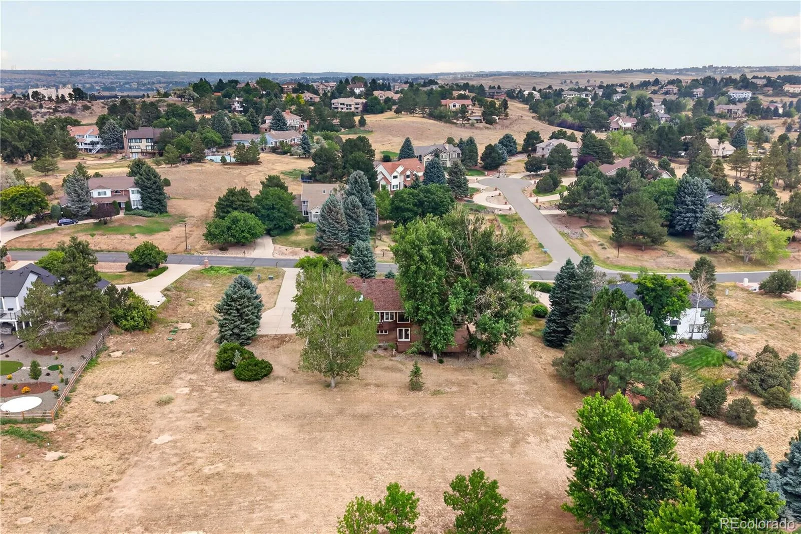 7129 S Chapparal W Circle Aurora CO 80016 | MLS #REC4982615 08072026154915 1600 40
