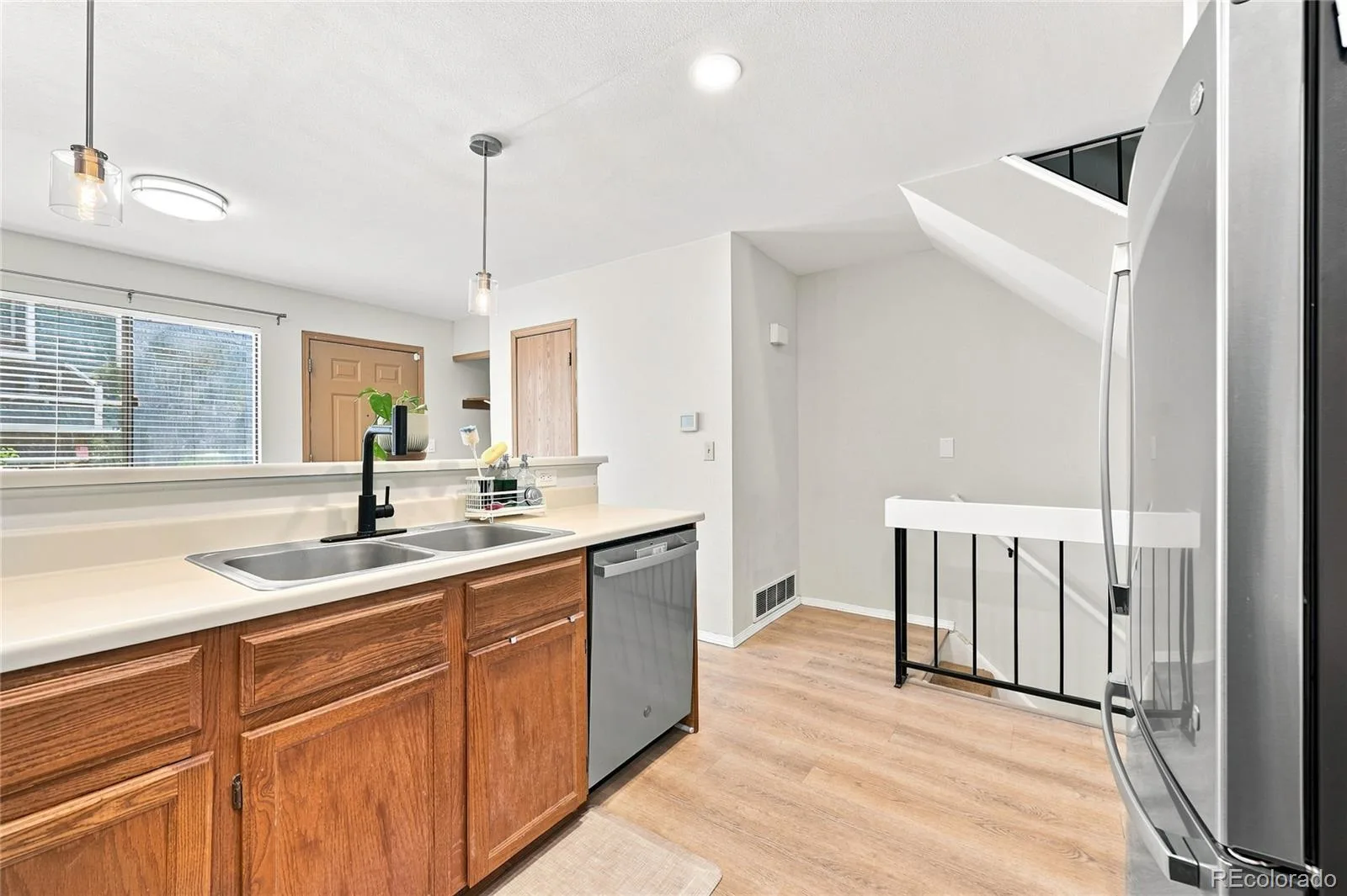 8775 W Cornell Avenue #14 Lakewood CO 80227 | MLS #REC4982626 08302026021450 1600 4