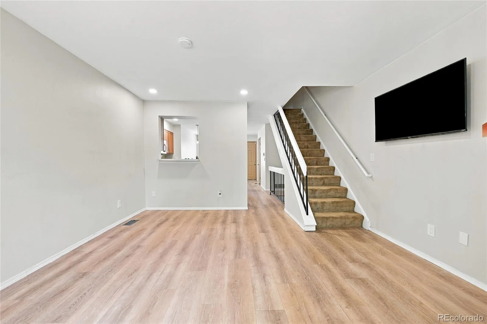 8775 W Cornell Avenue #14 Lakewood CO 80227 | MLS #REC4982626 08302026021450 1600 5