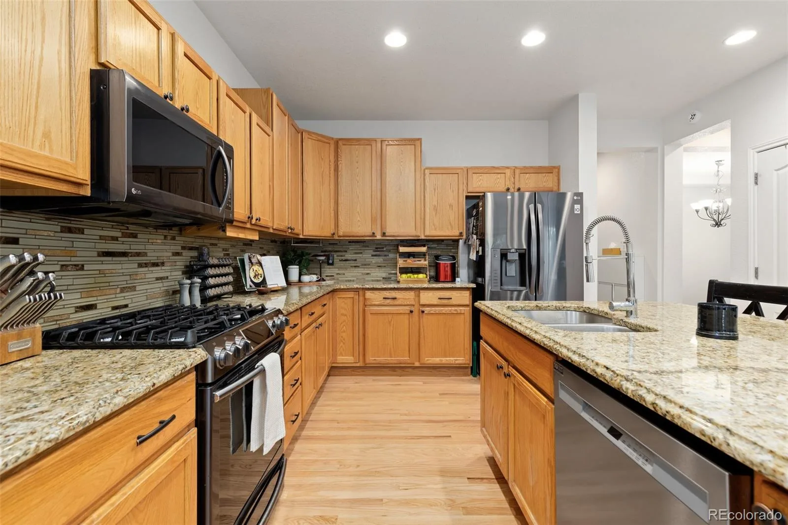 12205 Helena Street Commerce City CO 80603 | MLS #REC4982757 08152026013527 1600 8