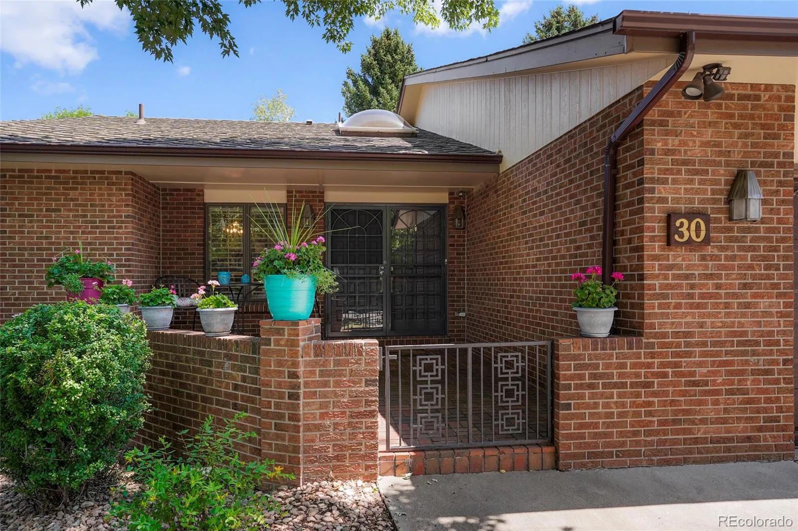 2615 Oak Drive #30 Lakewood CO 80215 | MLS #REC4983350 08022026152338 1600 2