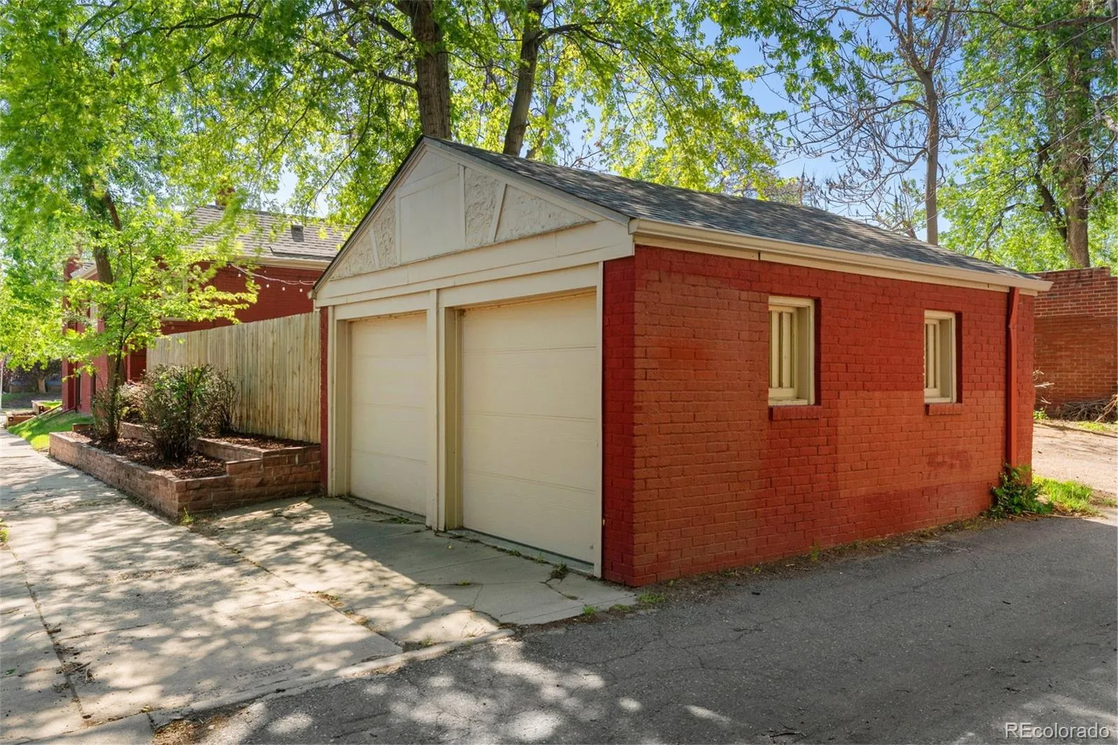 1283 Adams Street Denver CO 80206 MLS #REC4983633 05182026224151 1600 38