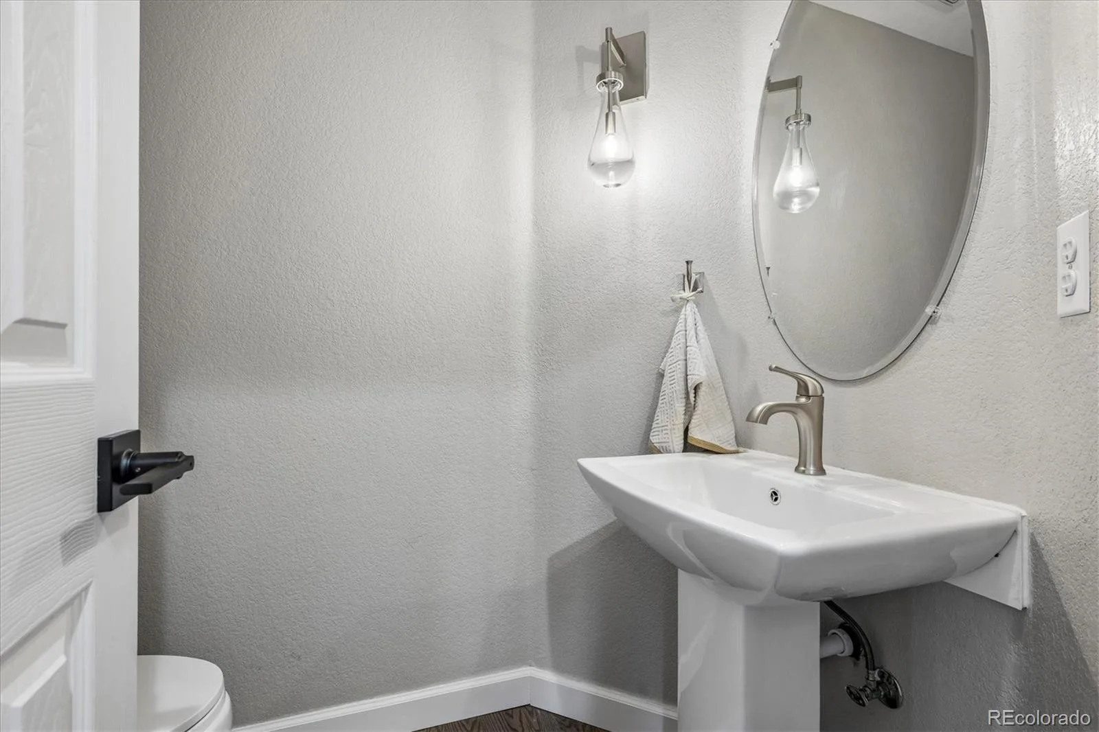 14060 Turnberry Court Broomfield CO 80023 | MLS #REC4984157 08062026185406 1600 26